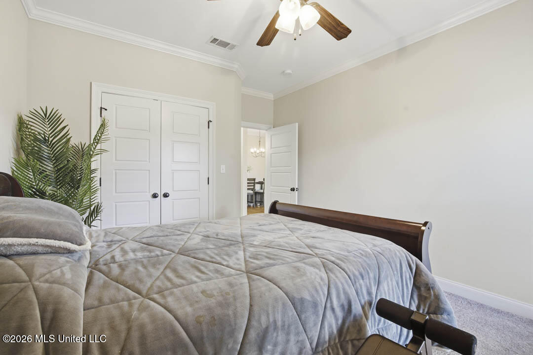 25 Island Oak Property Photo 27
