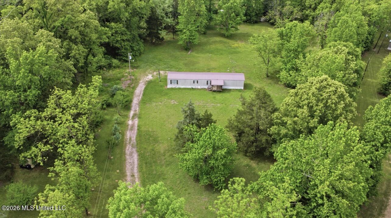 1011 Lake Drive Property Photo 1