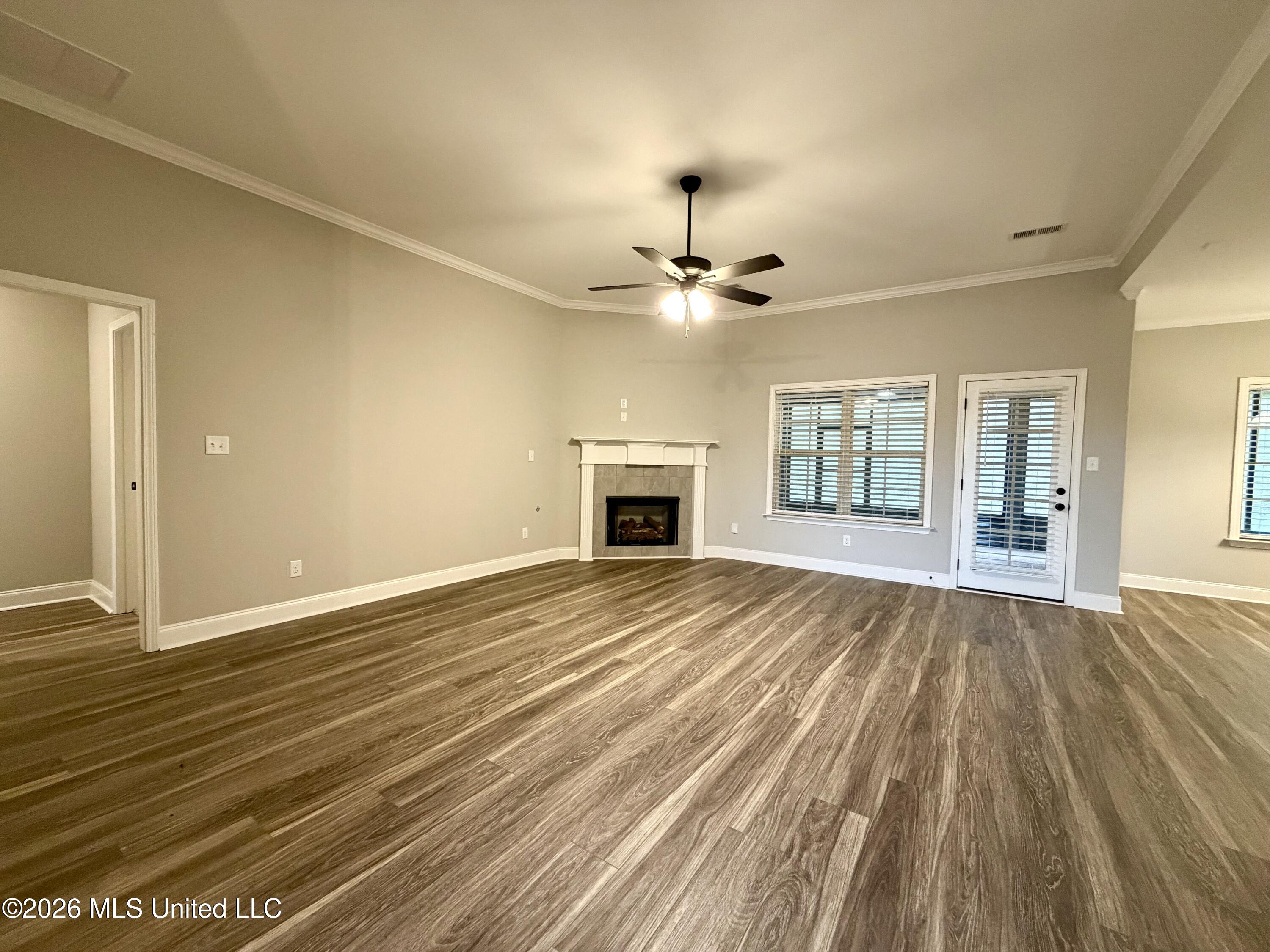 668 Millers Way Property Photo 2
