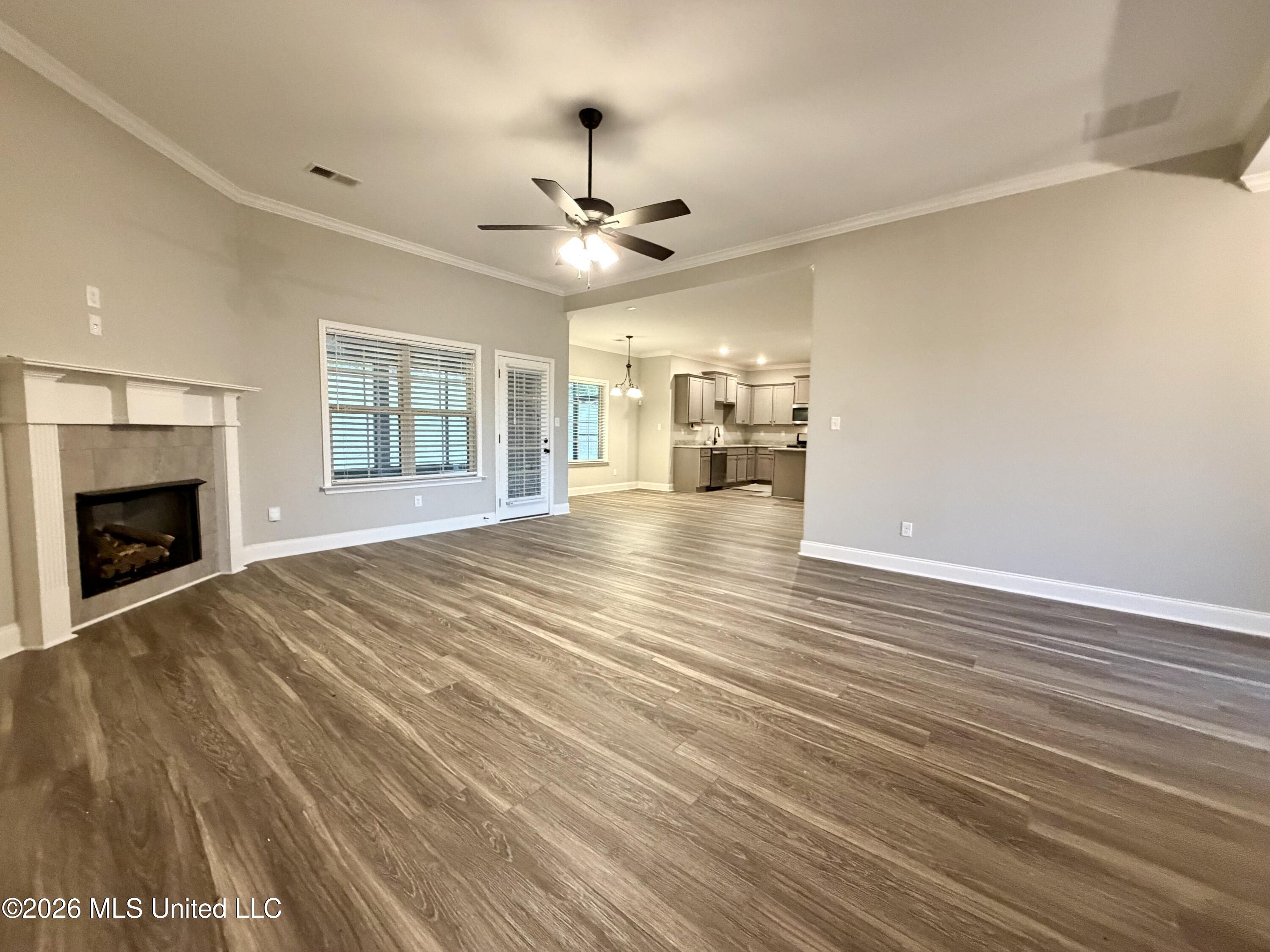 668 Millers Way Property Photo 3