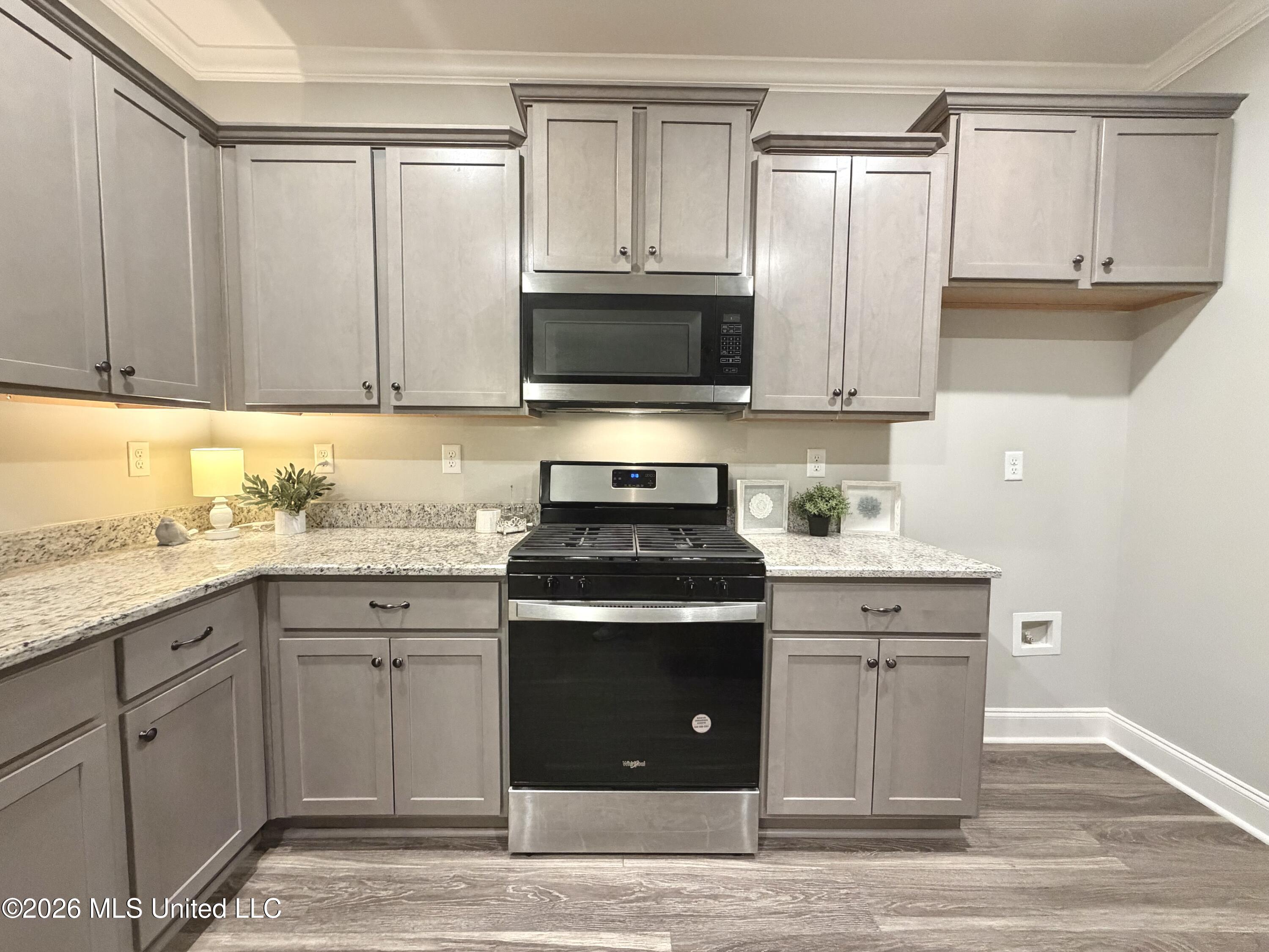 668 Millers Way Property Photo 11