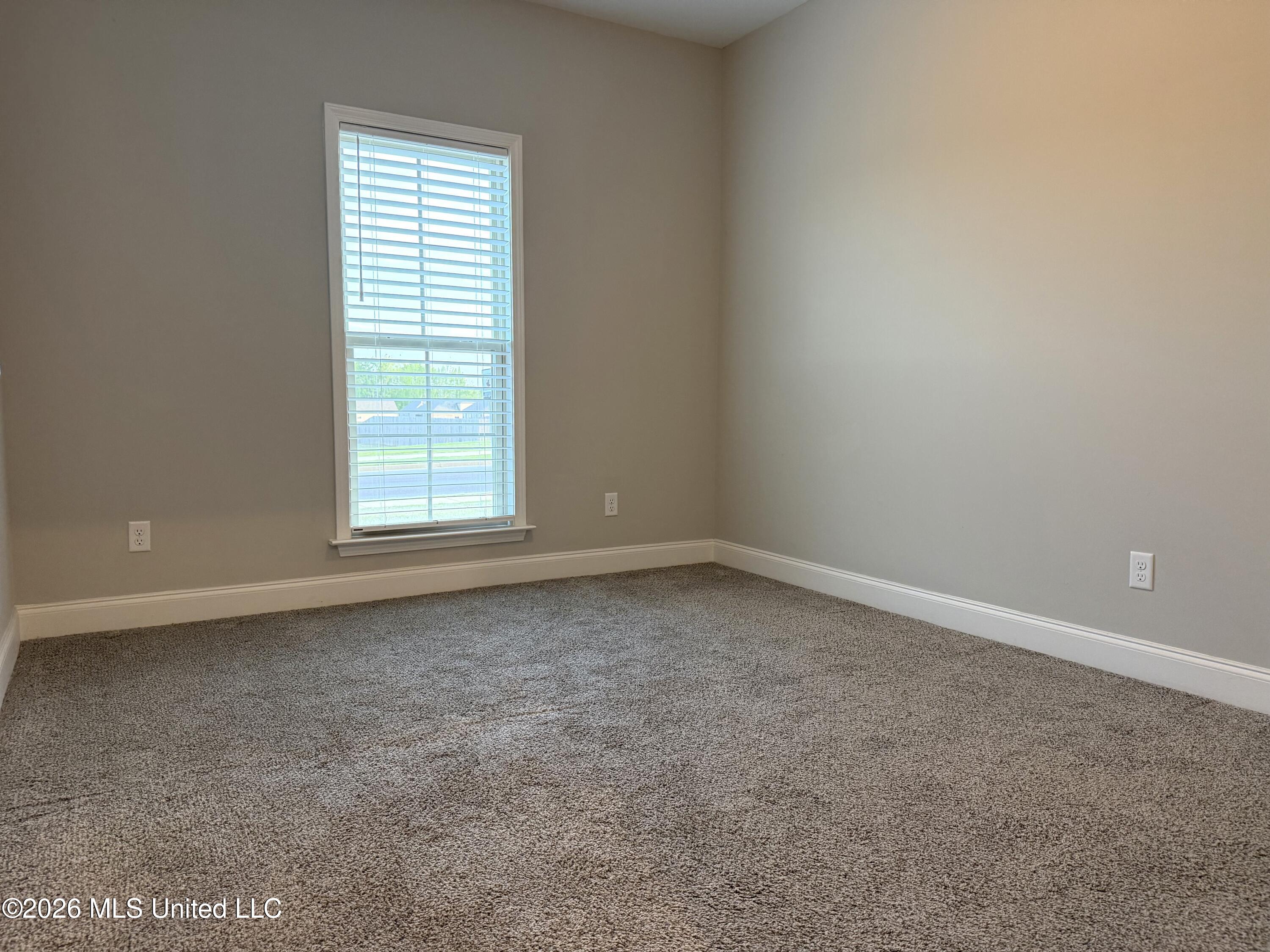 668 Millers Way Property Photo 16