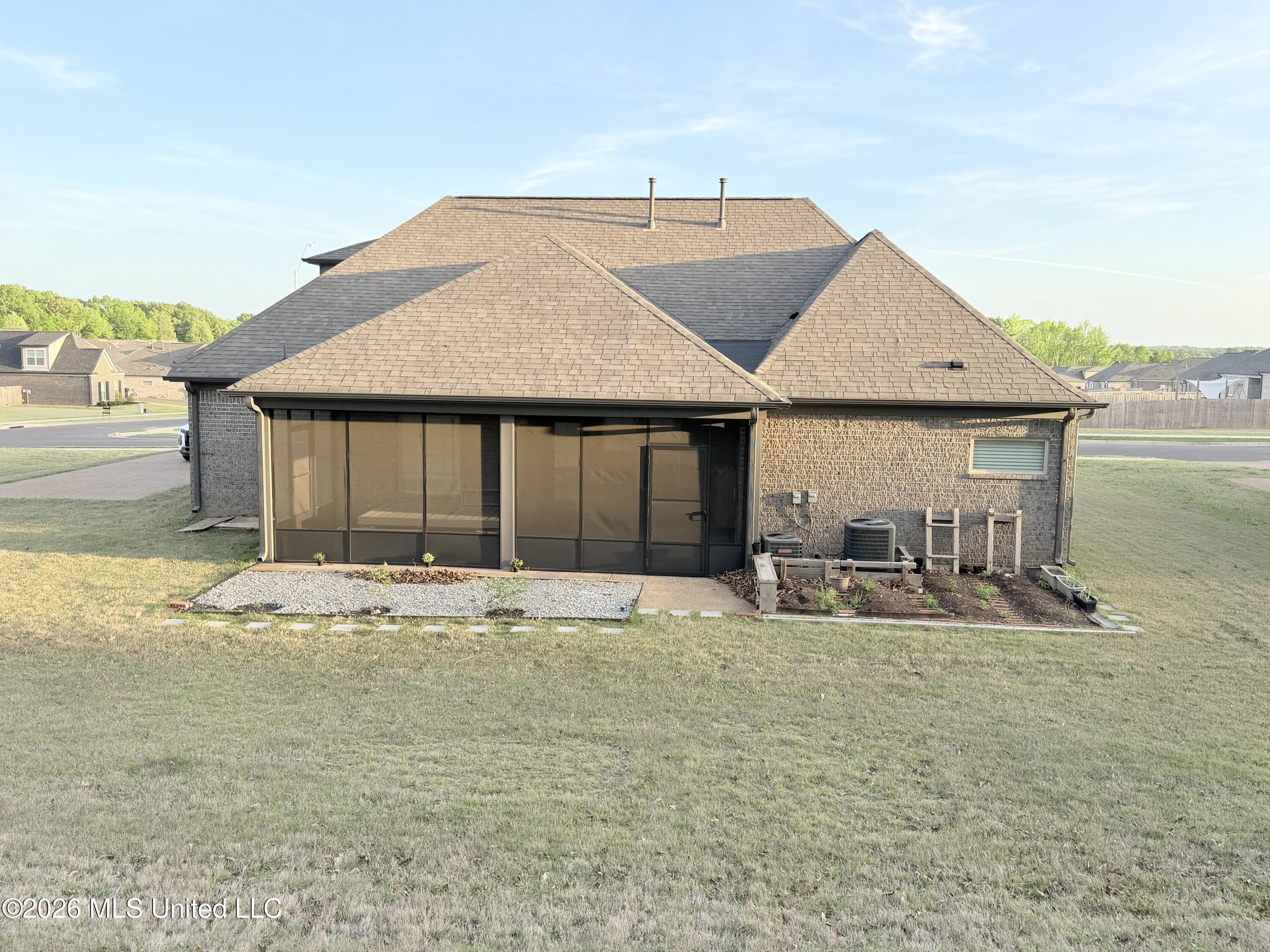 668 Millers Way Property Photo 24