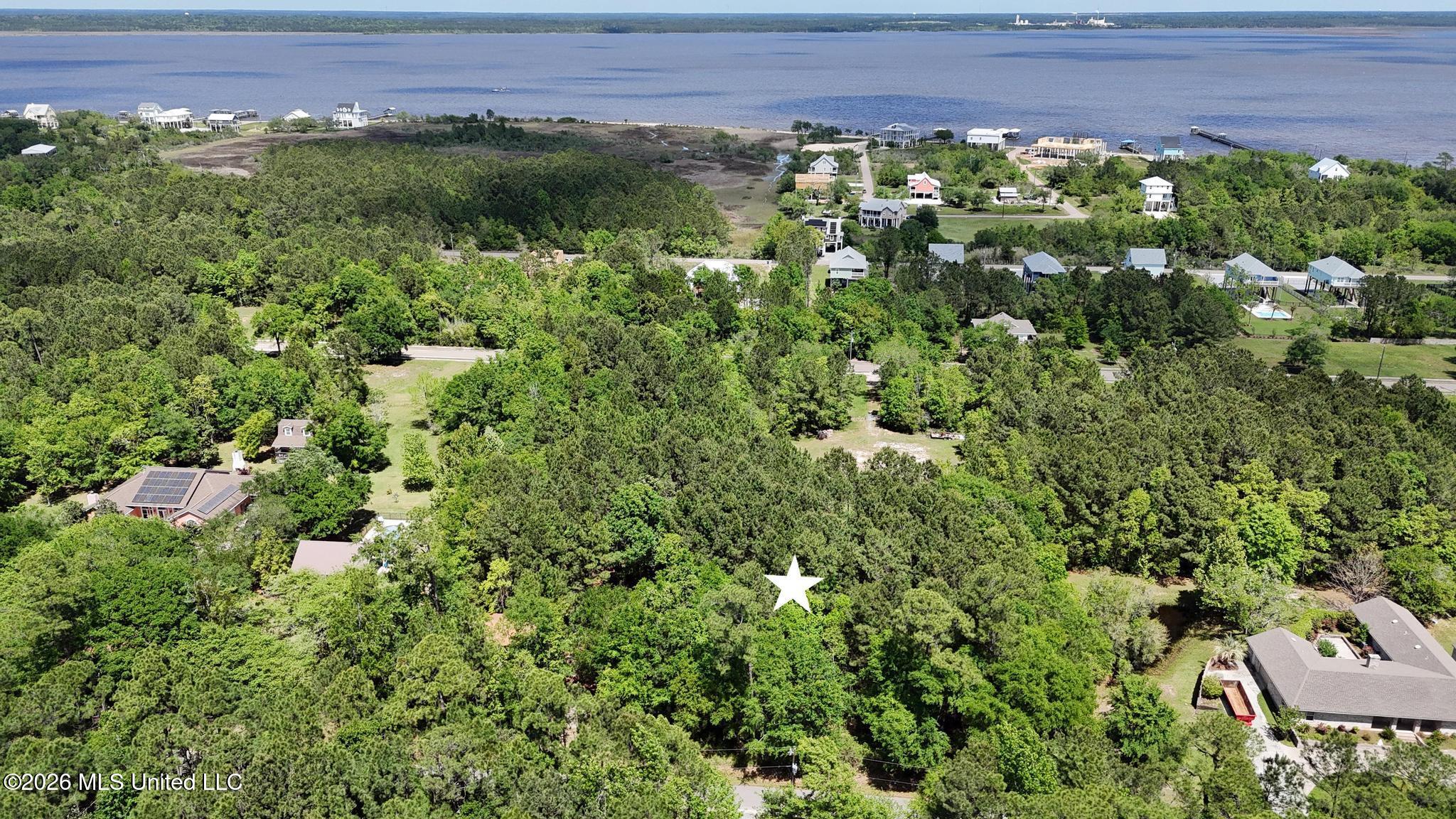 321 Julia Street Property Photo 1