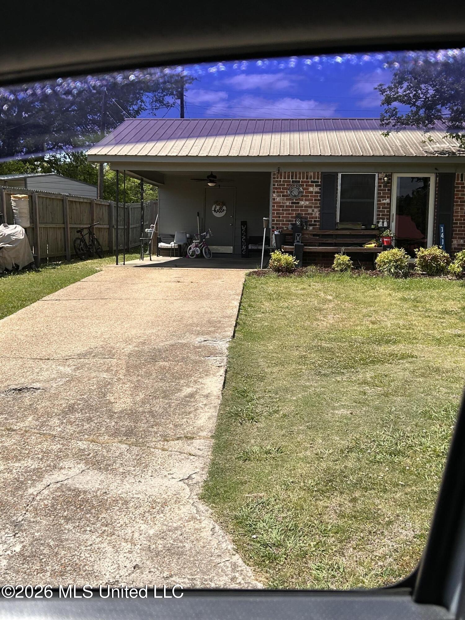 141 Rogers Road Property Photo 2