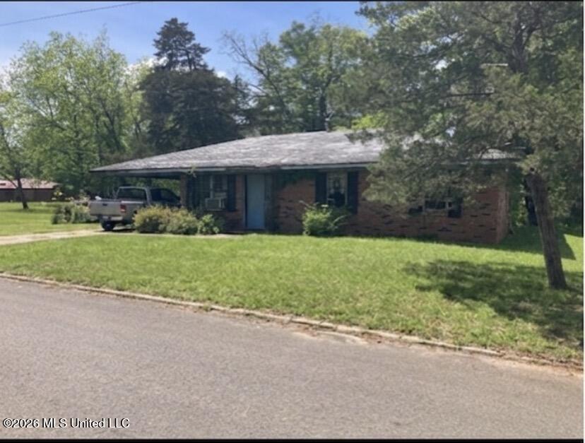 61 Chandler Street Property Photo 3