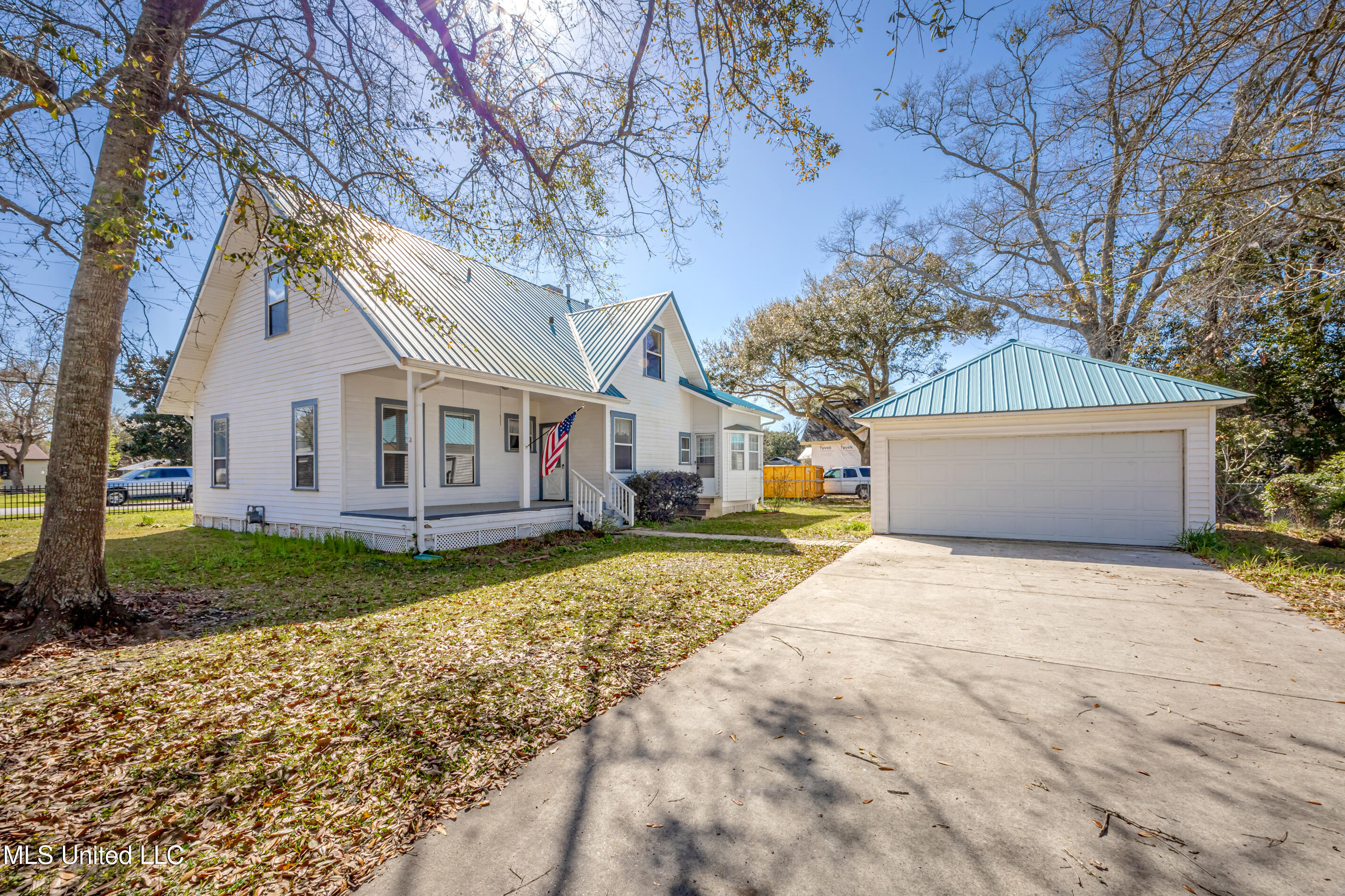 1209 Calhoun Street Property Photo 4