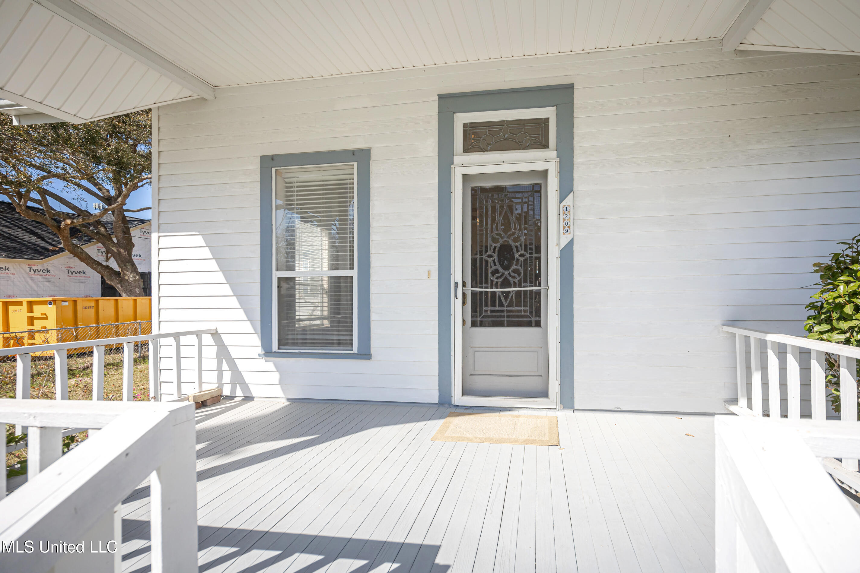 1209 Calhoun Street Property Photo 6