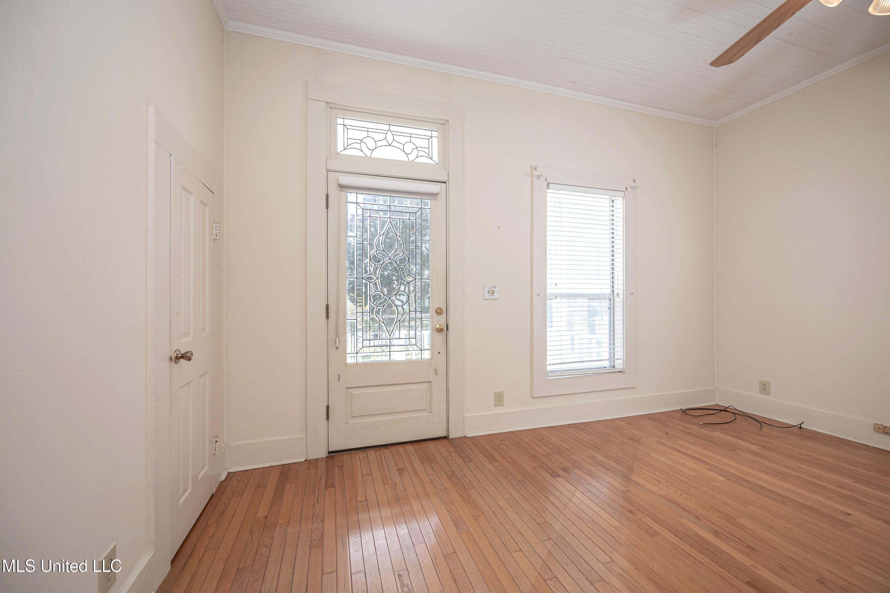 1209 Calhoun Street Property Photo 10