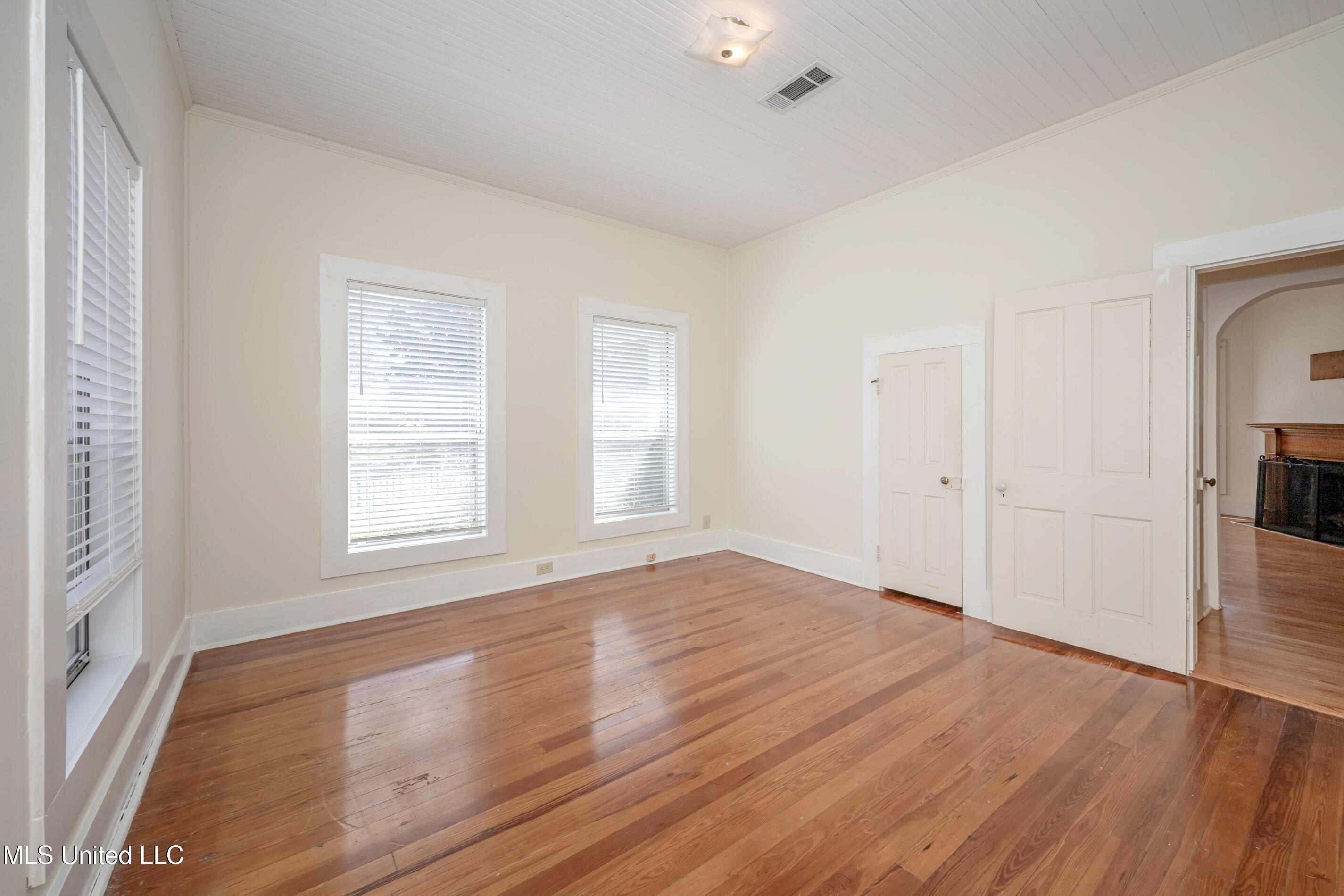 1209 Calhoun Street Property Photo 31
