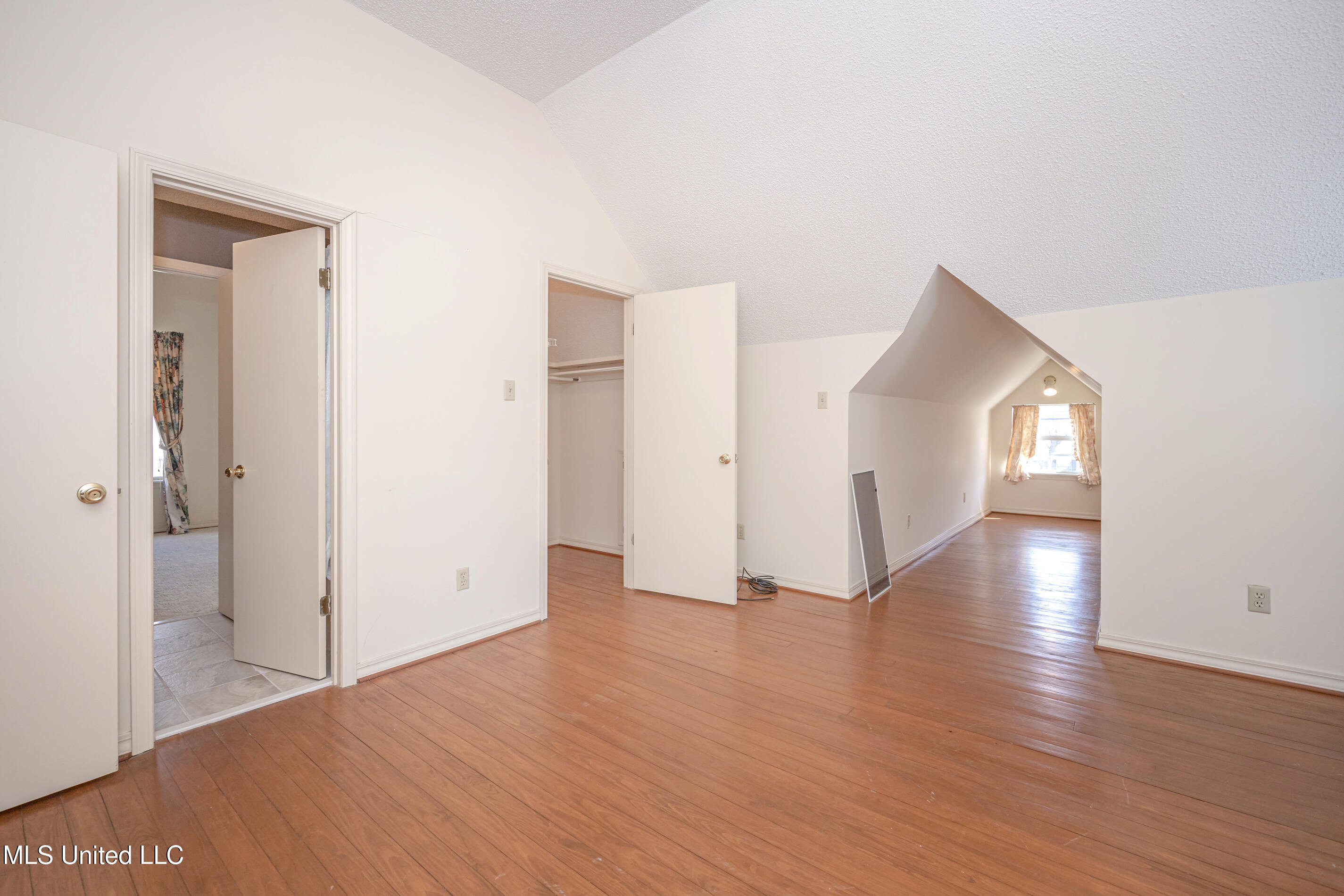 1209 Calhoun Street Property Photo 46