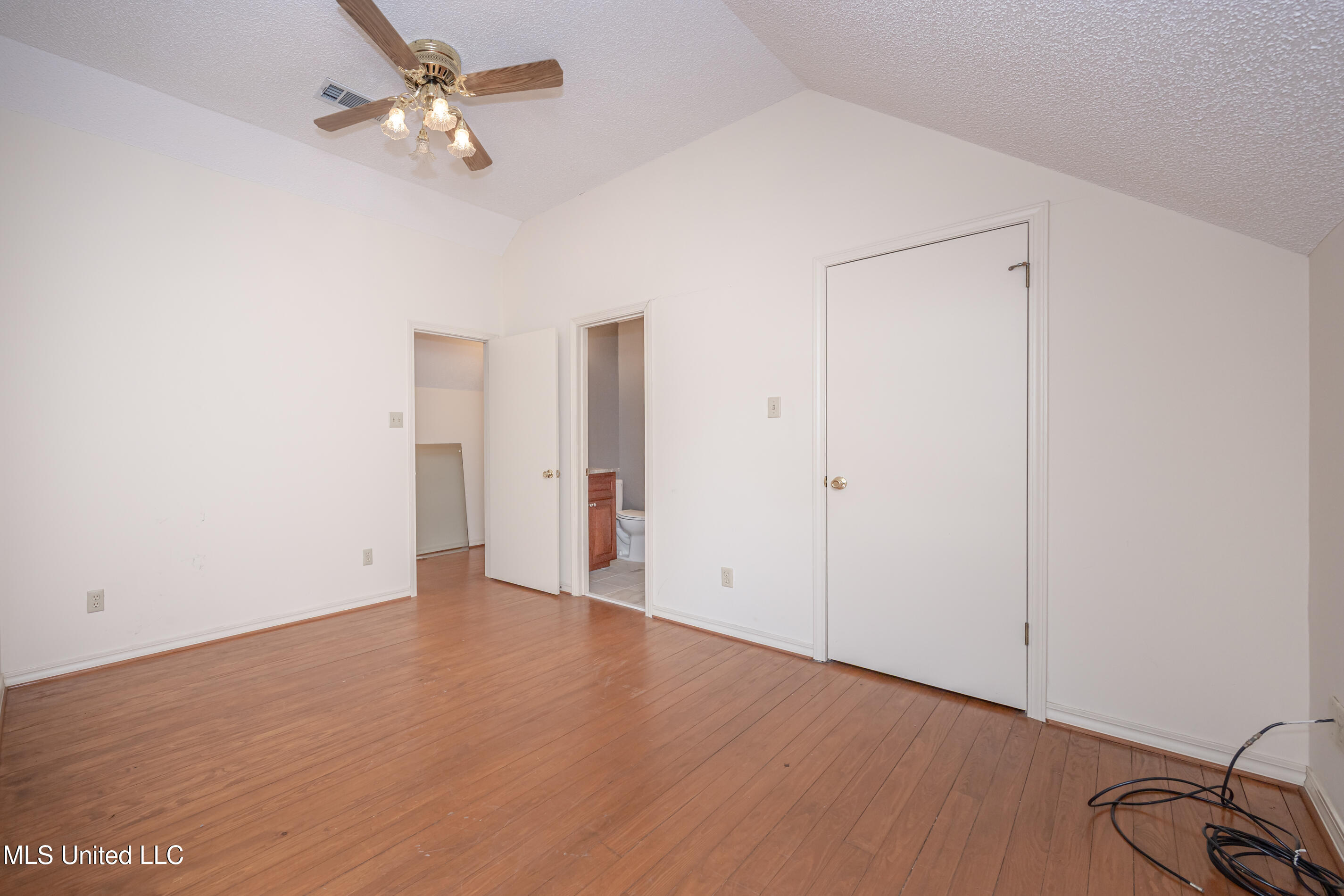 1209 Calhoun Street Property Photo 48