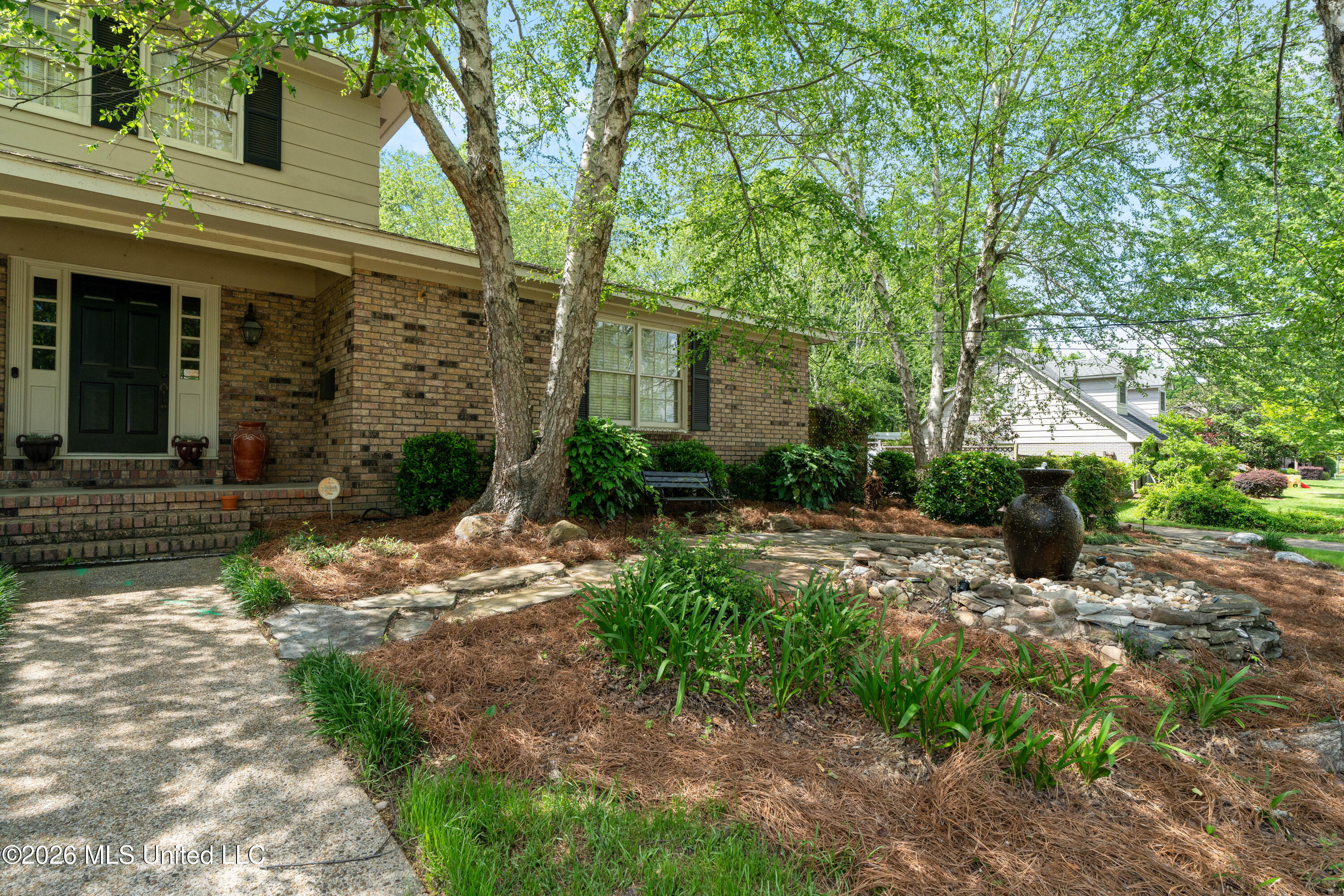 207 Southampton Road Property Photo 2