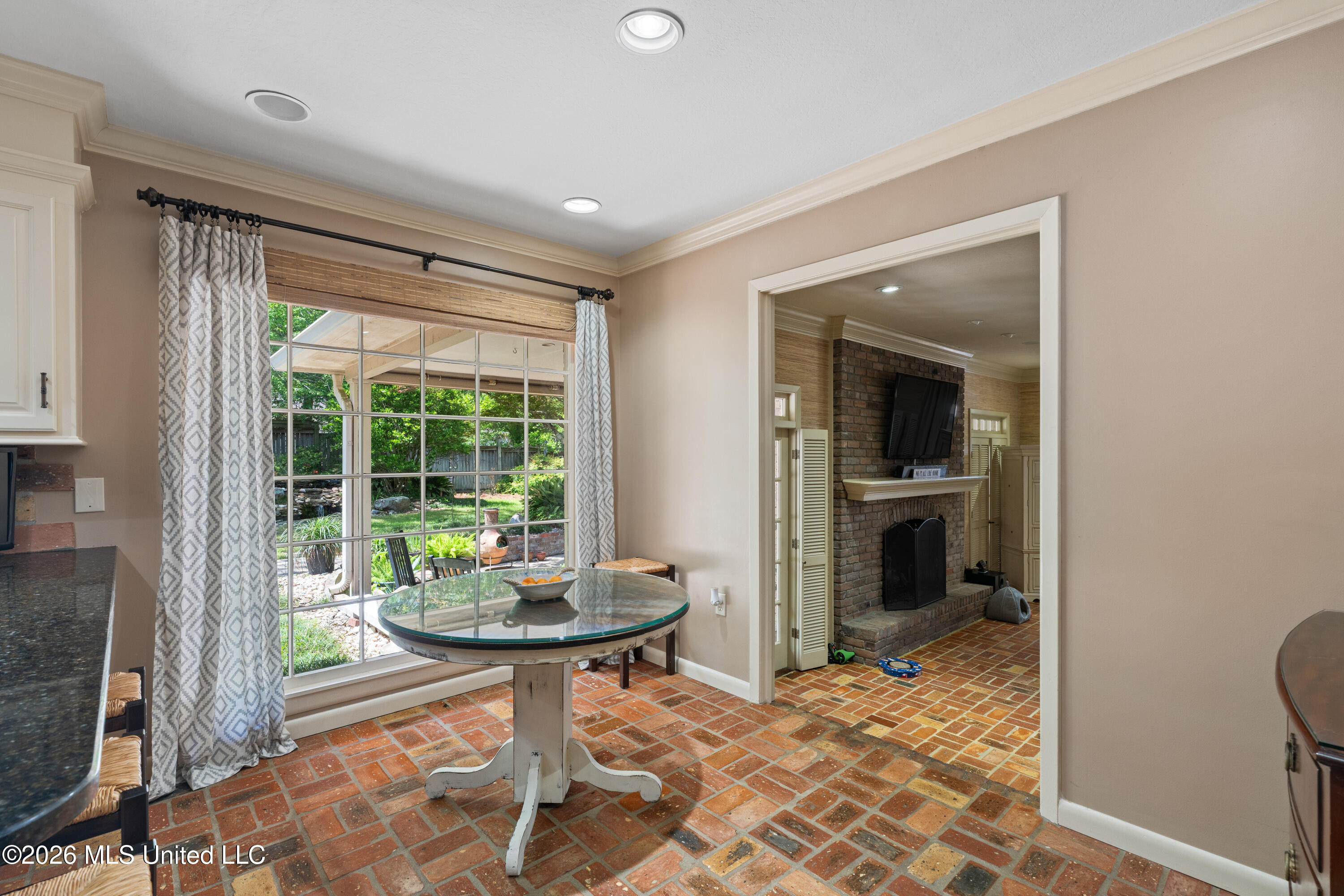 207 Southampton Road Property Photo 12