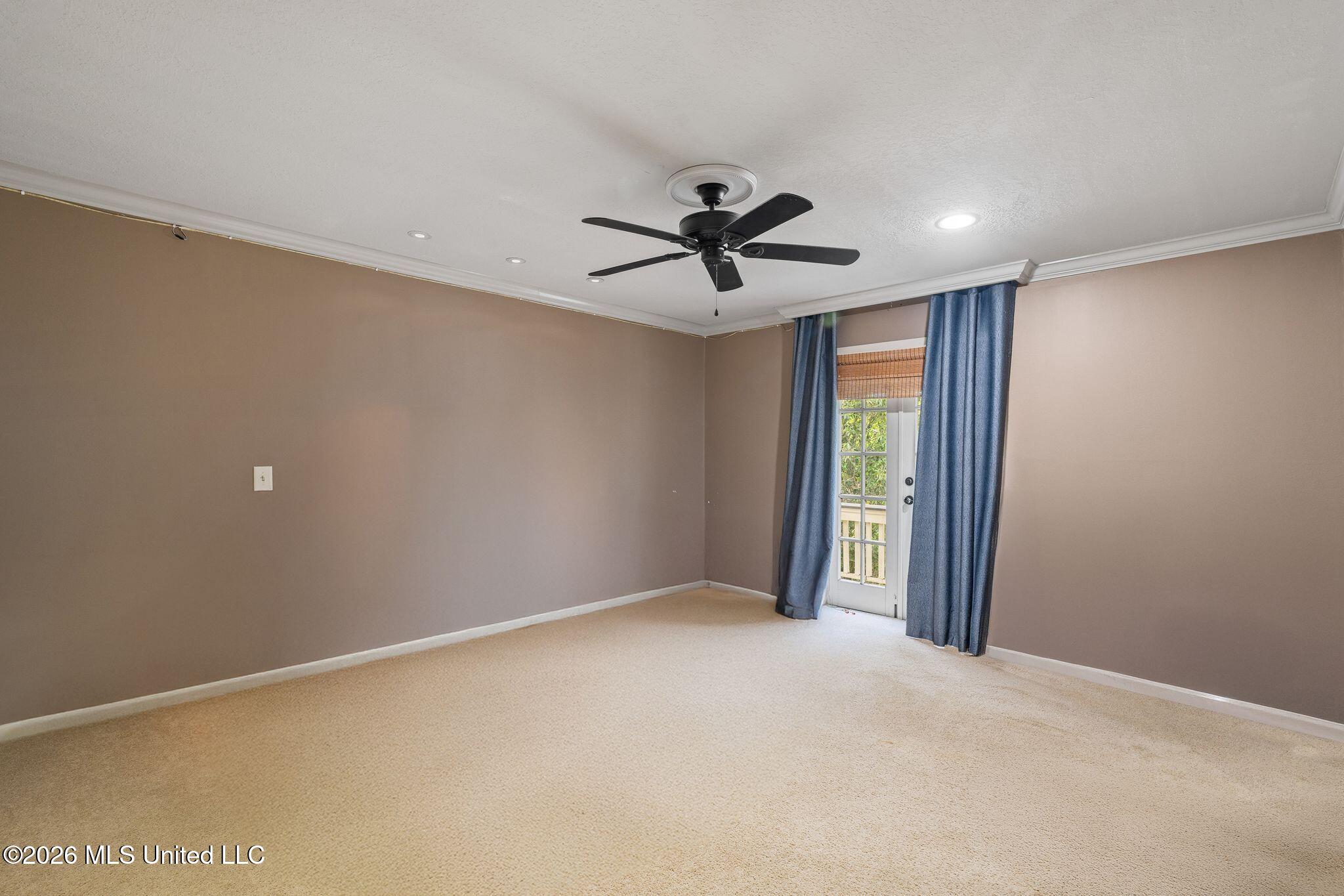 207 Southampton Road Property Photo 27