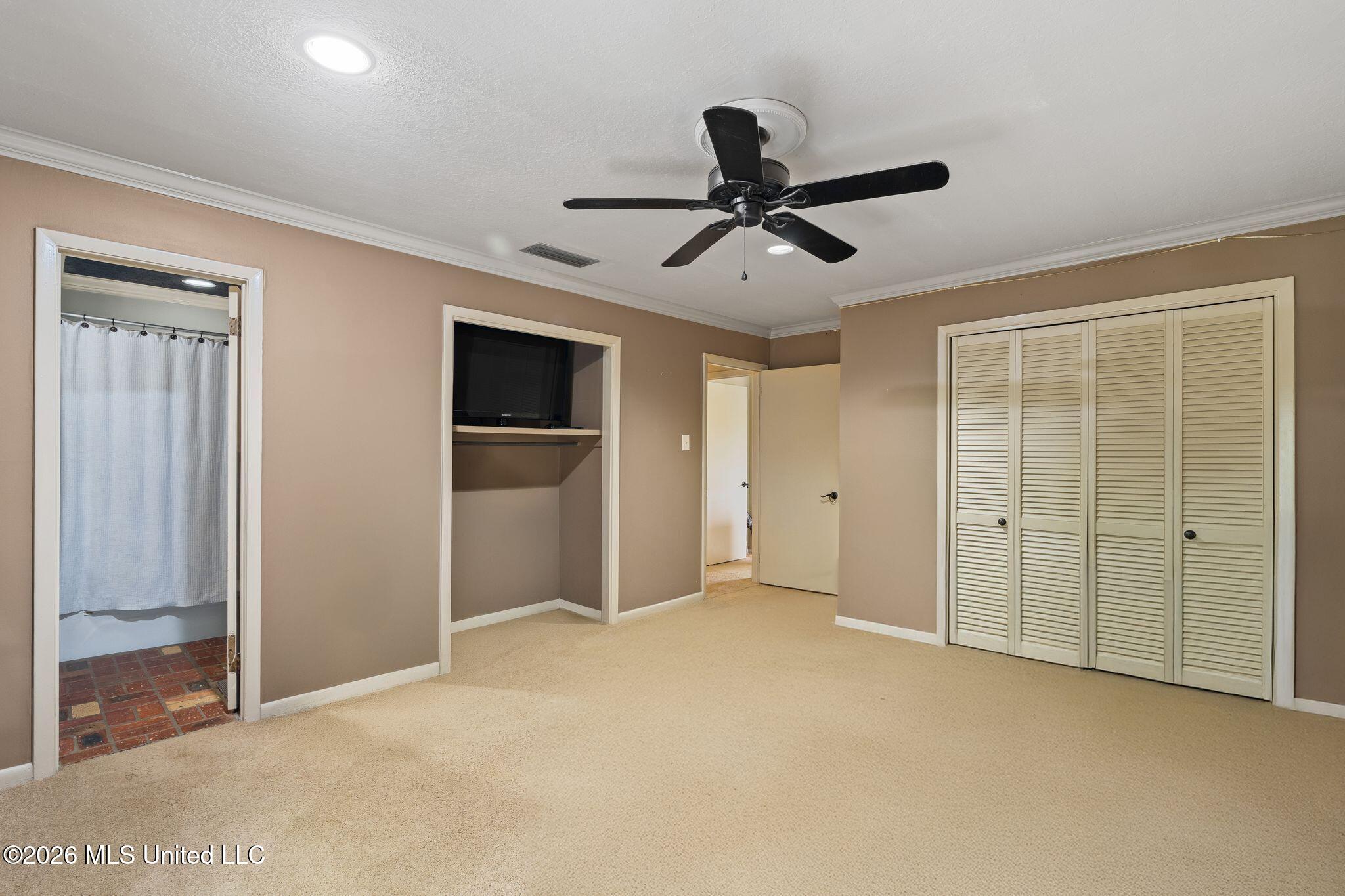 207 Southampton Road Property Photo 28