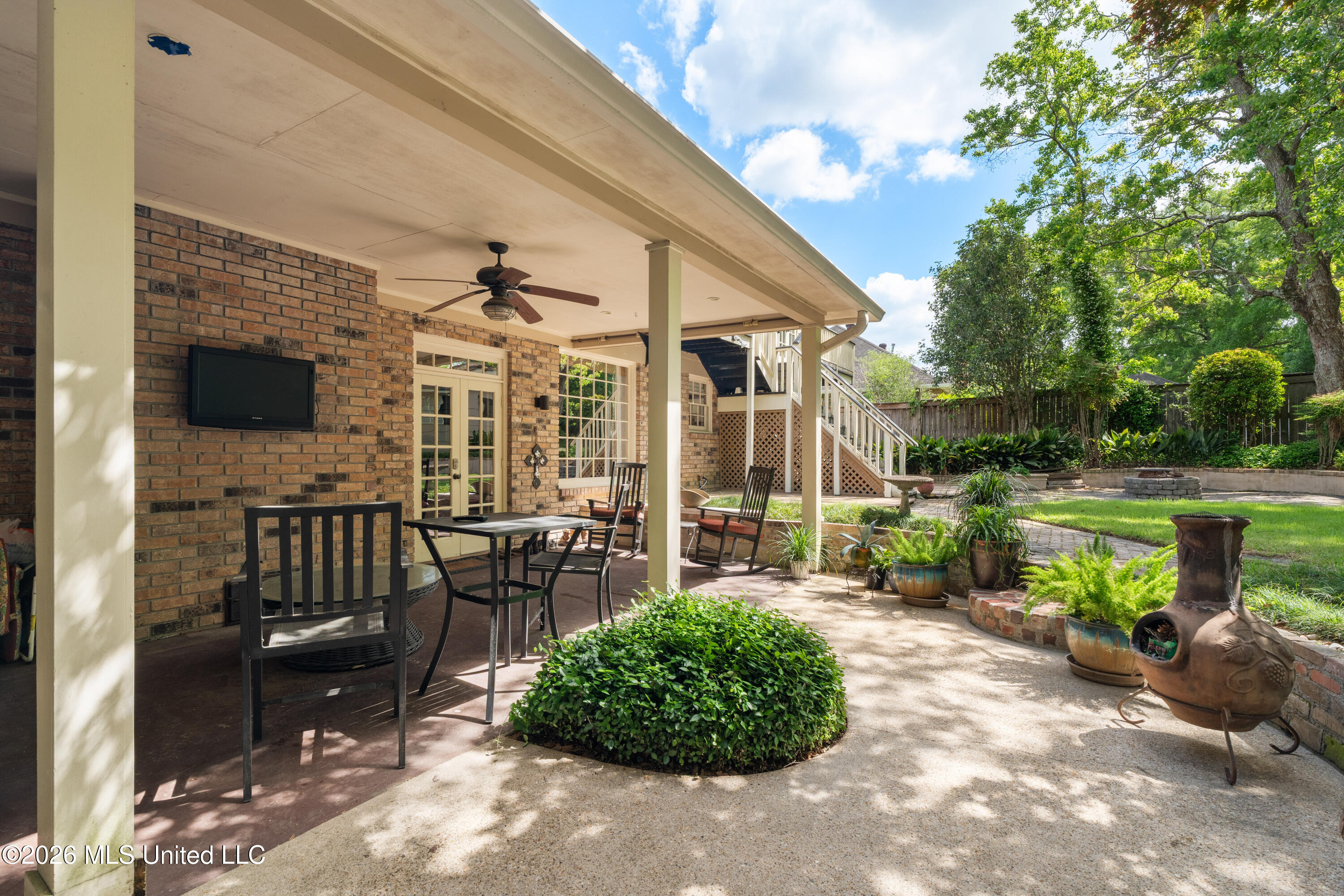 207 Southampton Road Property Photo 35