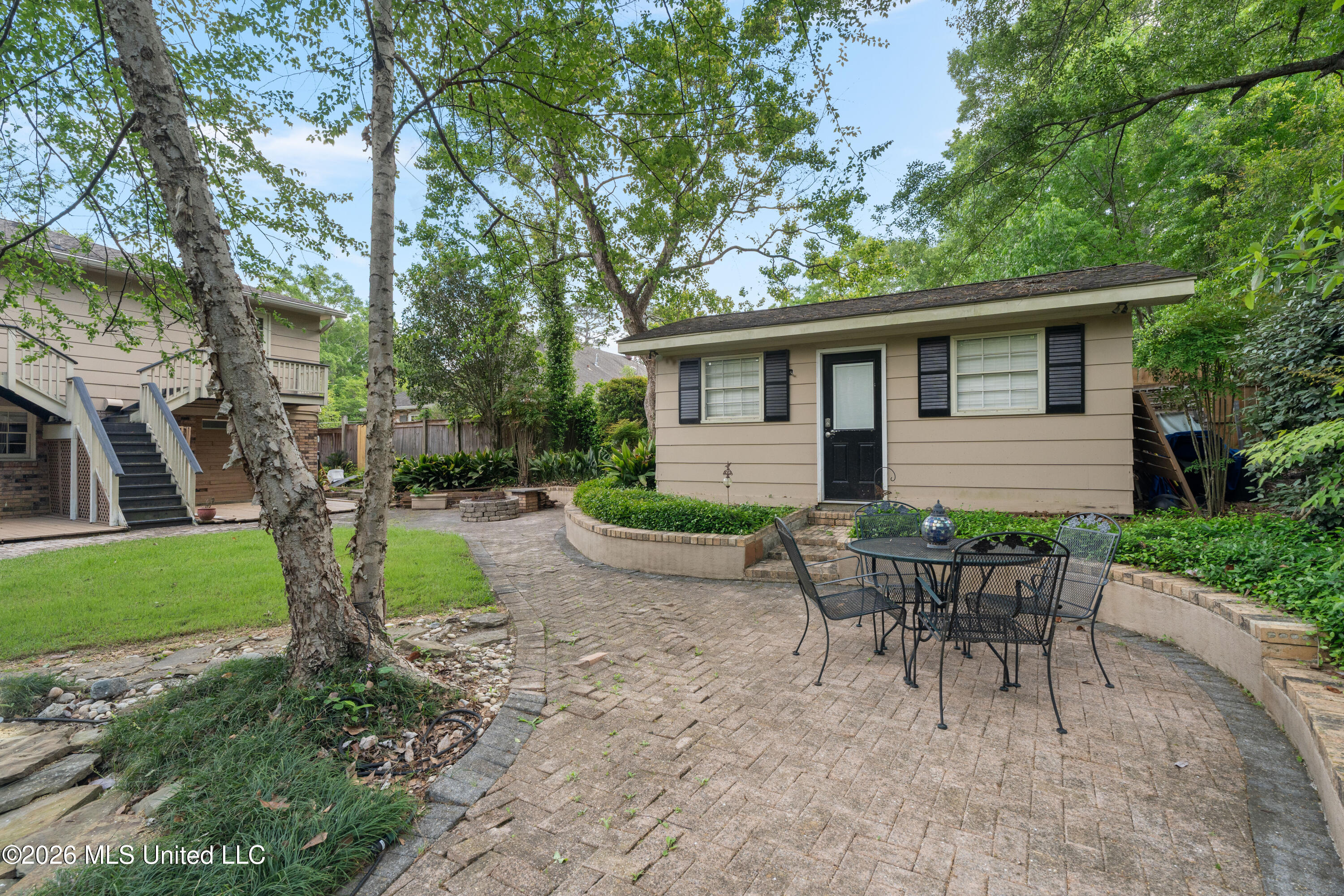 207 Southampton Road Property Photo 39