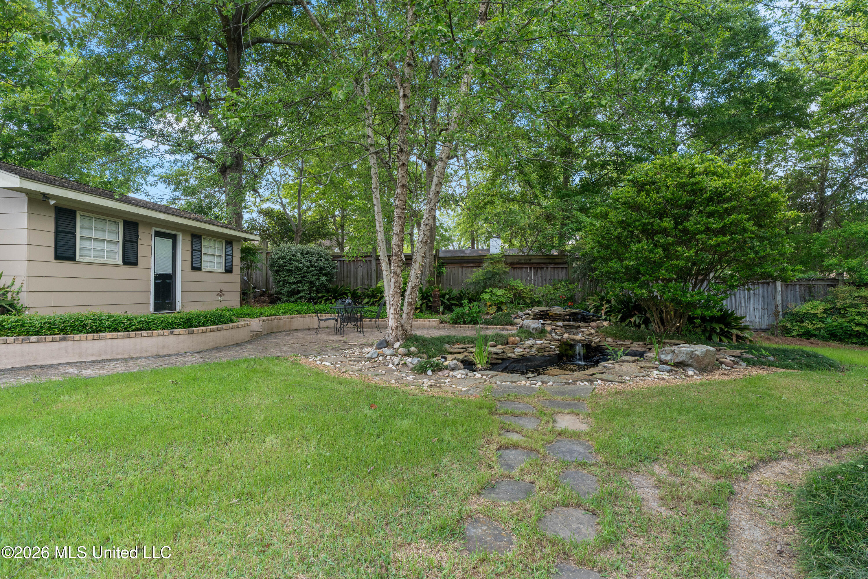 207 Southampton Road Property Photo 43