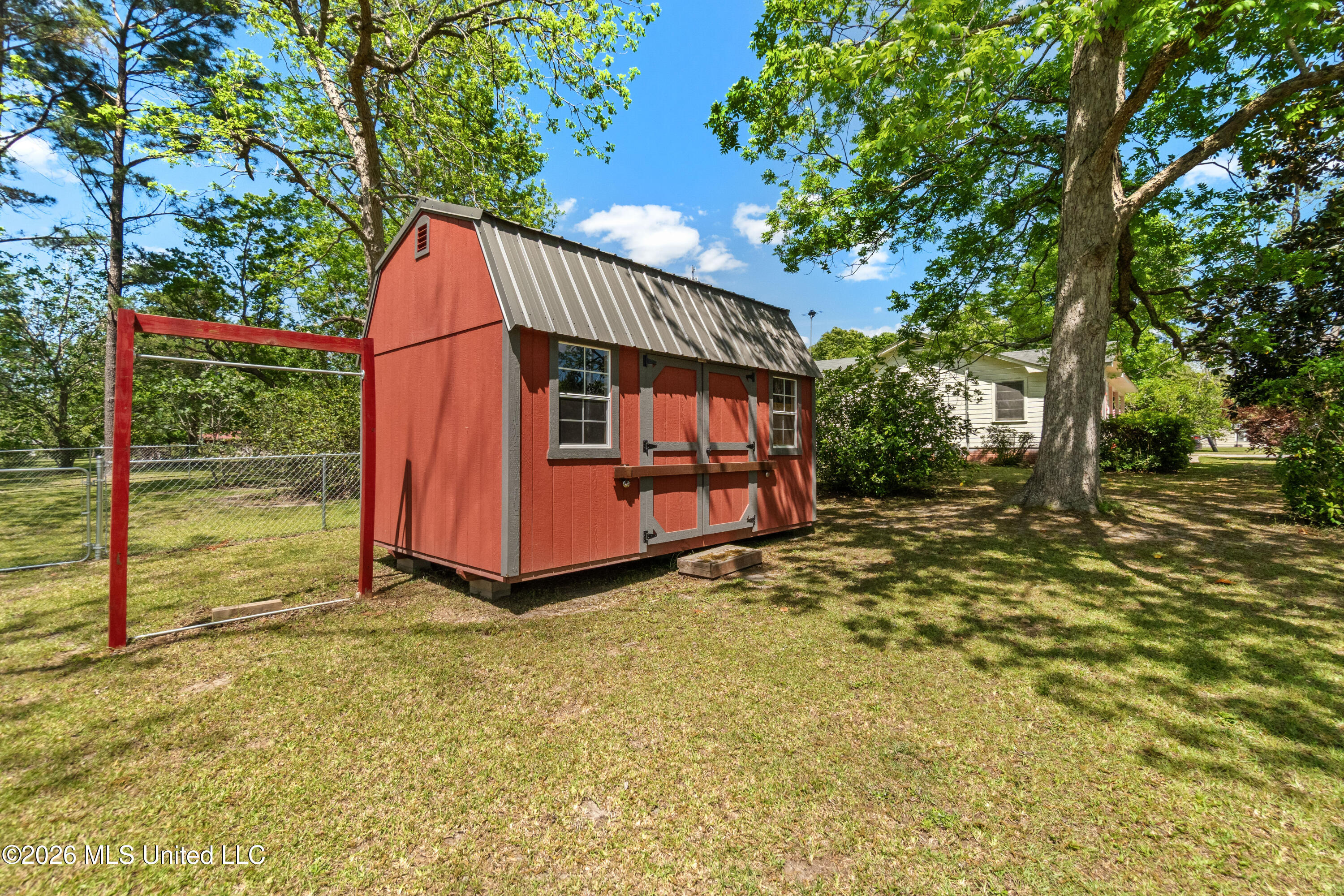 294 Saint Peter Street Property Photo 32