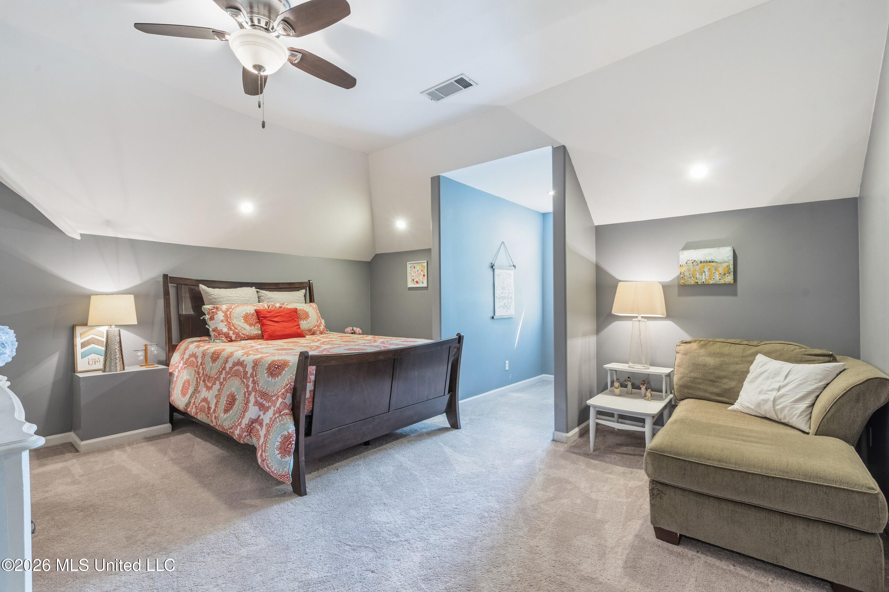 6070 Timber Oaks Drive Property Photo 30