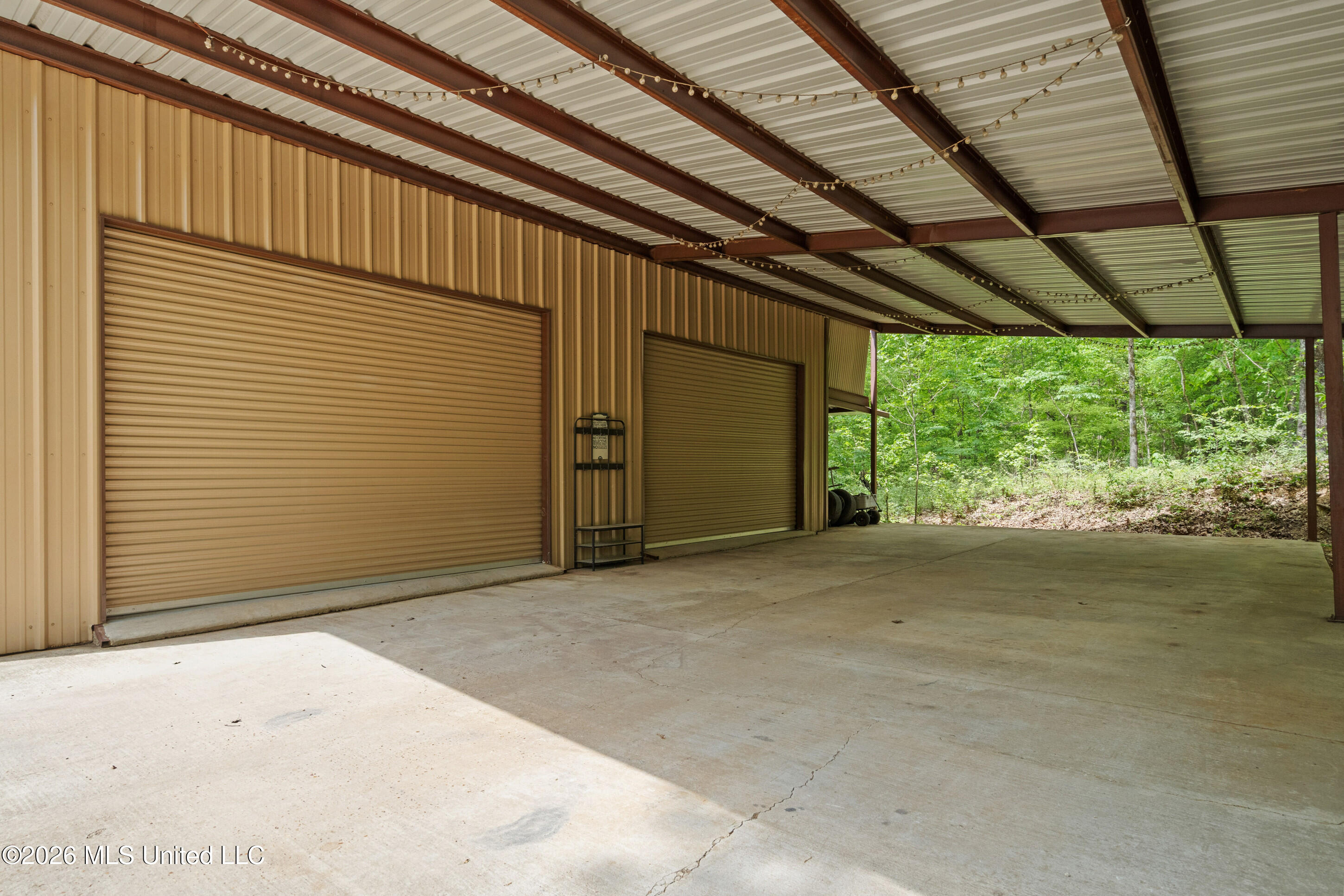 6070 Timber Oaks Drive Property Photo 36
