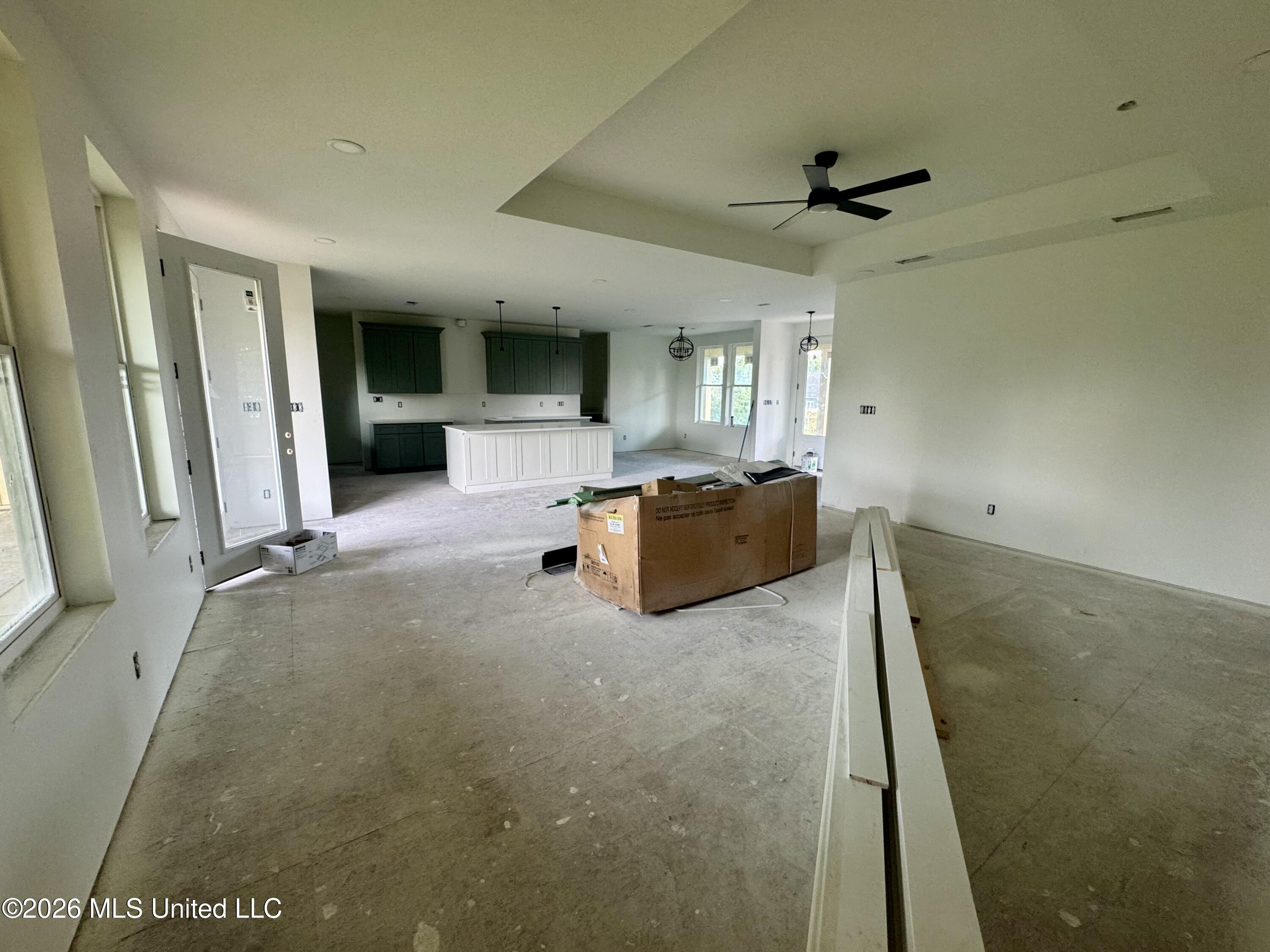 10071 Doty Street Property Photo 3