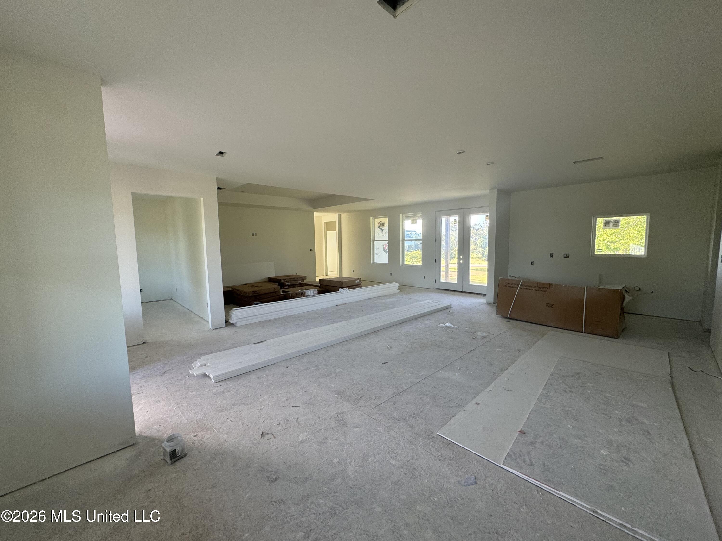 10071 Doty Street Property Photo 5