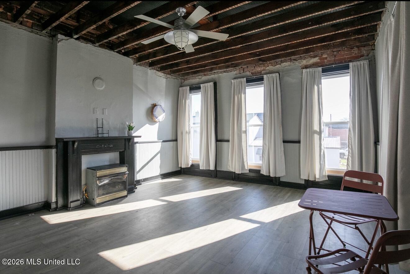 152 S Memphis Street Property Photo 9
