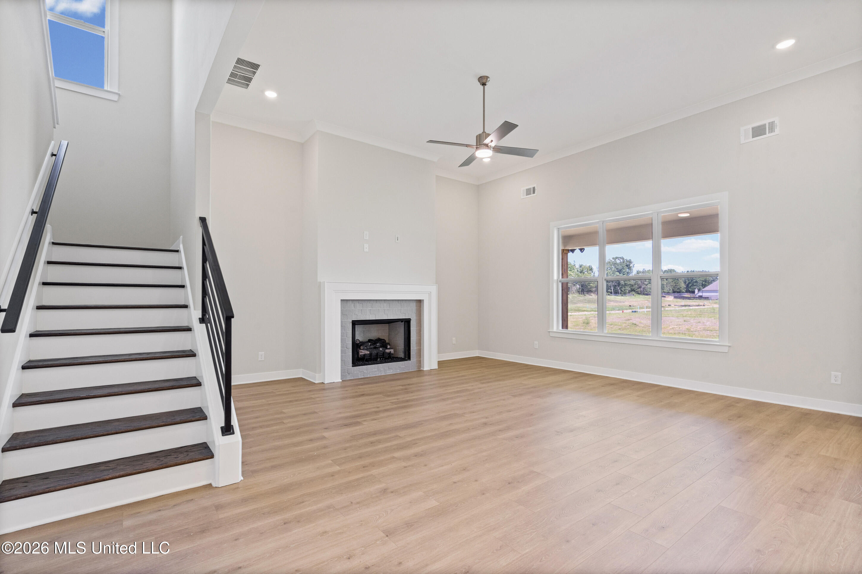 5122 River Grove Lane Property Photo 6