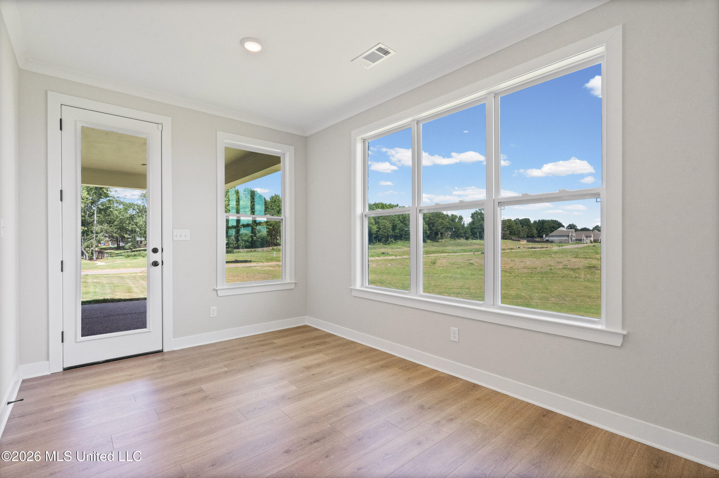 5122 River Grove Lane Property Photo 11