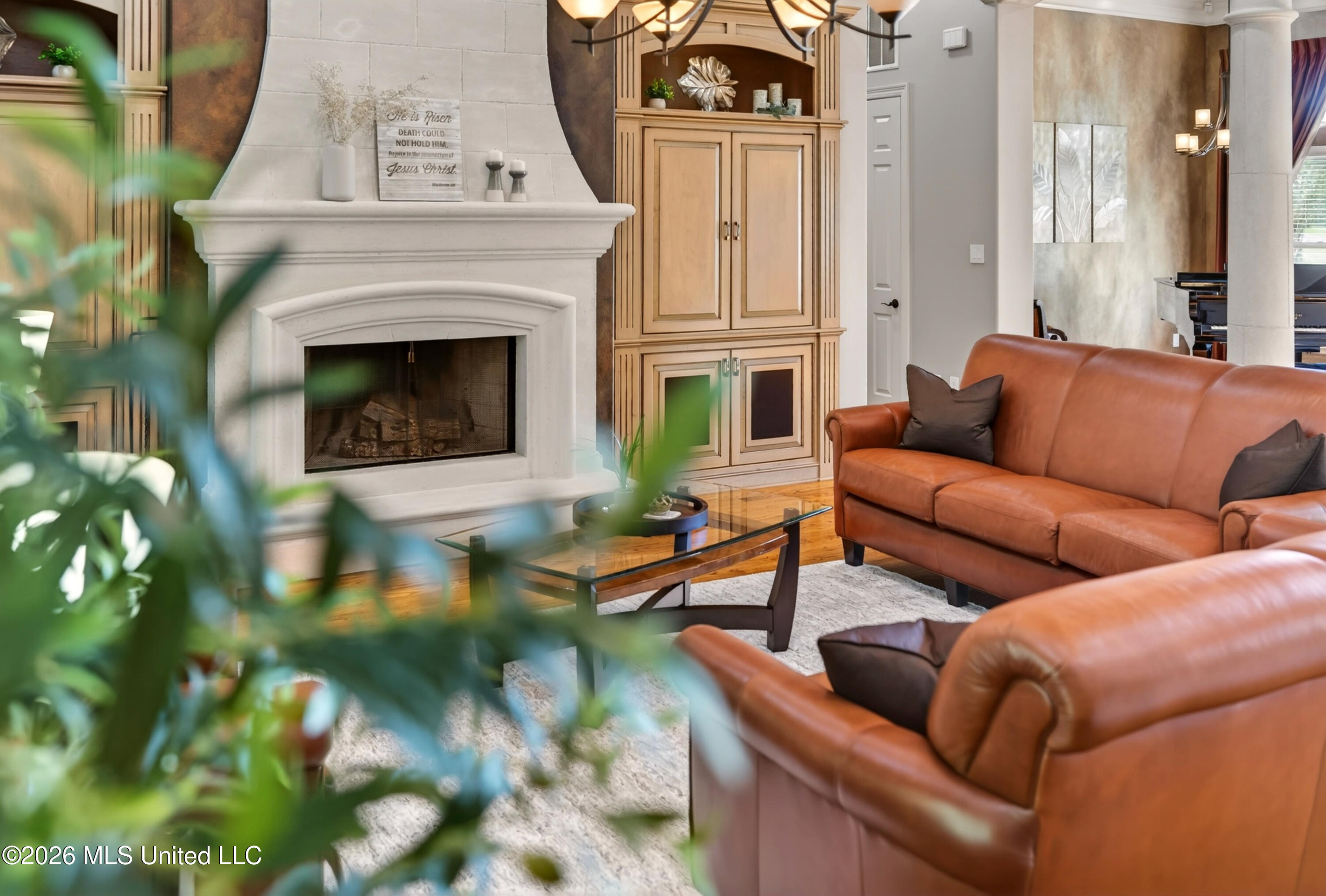 365 N Hill Drive Property Photo 7