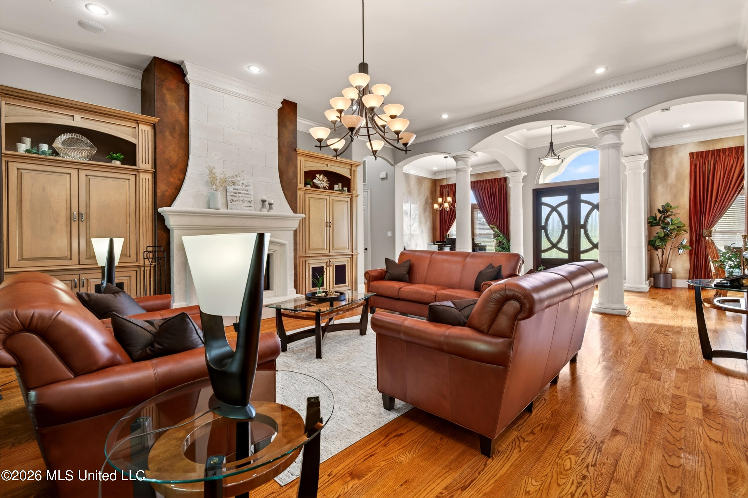 365 N Hill Drive Property Photo 10