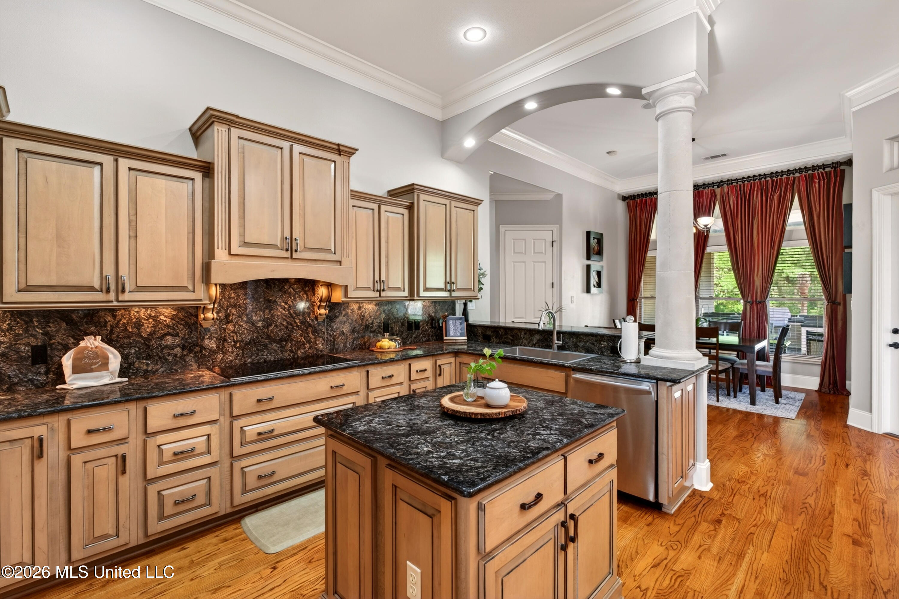 365 N Hill Drive Property Photo 16