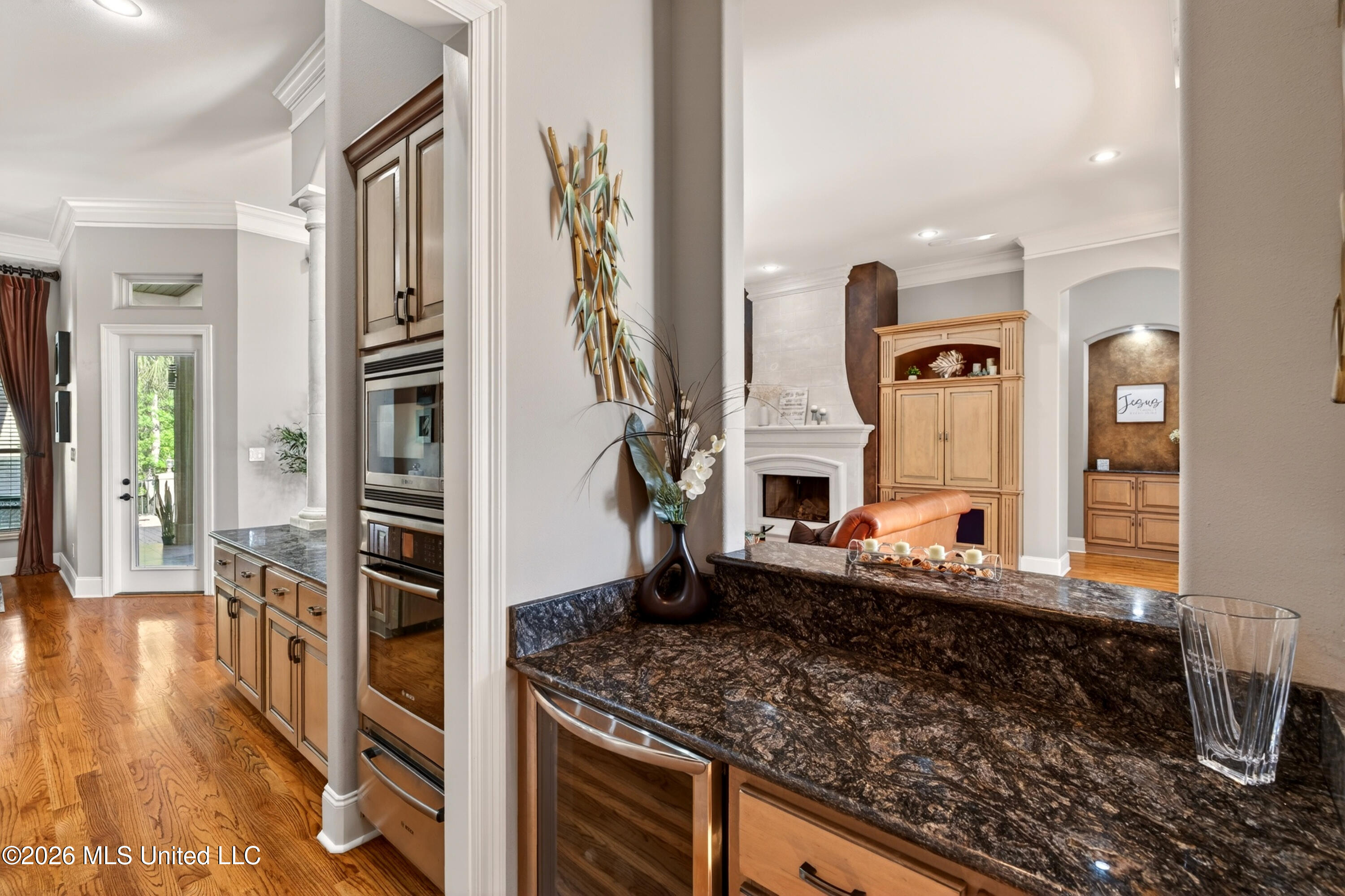 365 N Hill Drive Property Photo 18