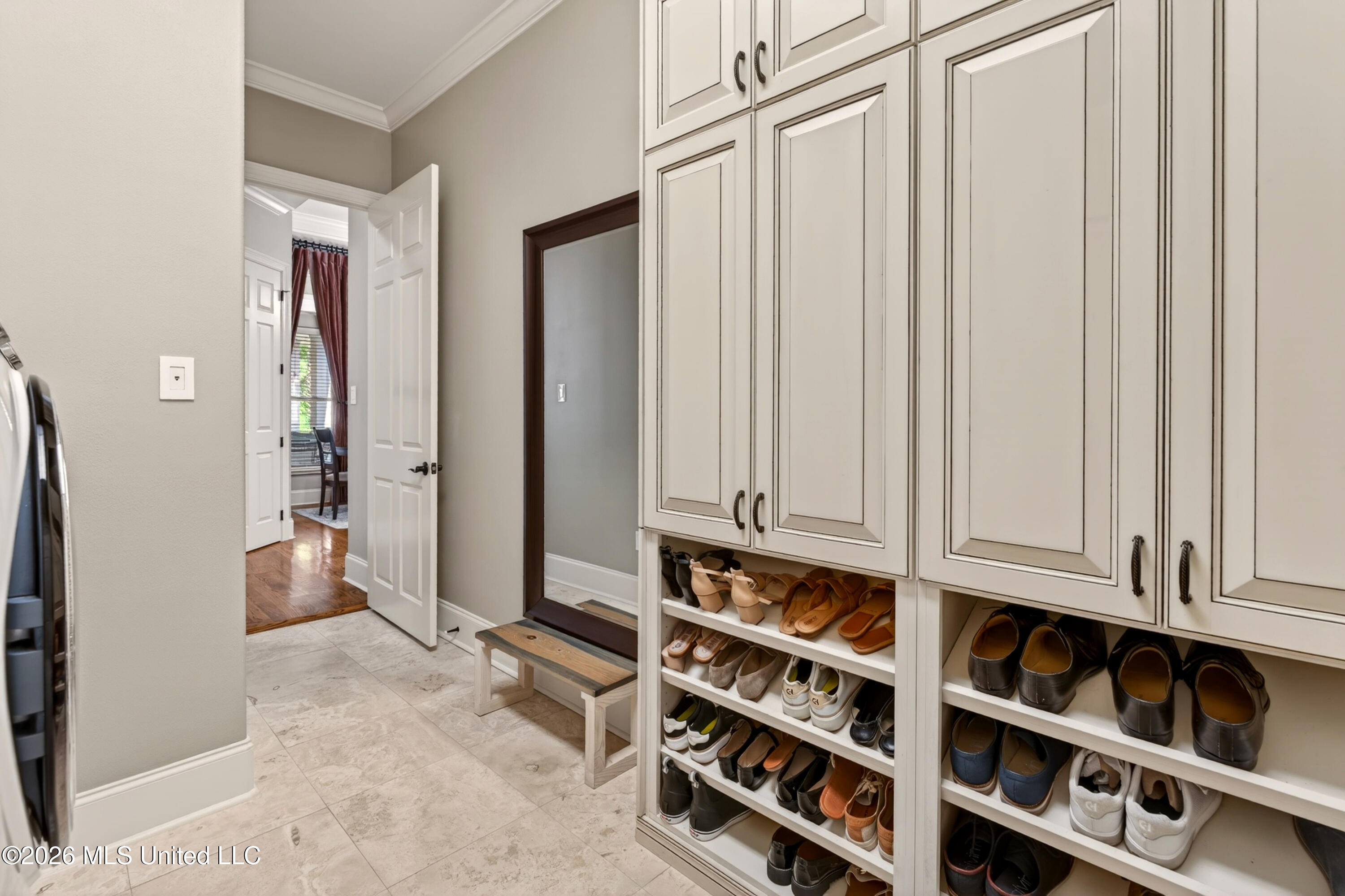 365 N Hill Drive Property Photo 31