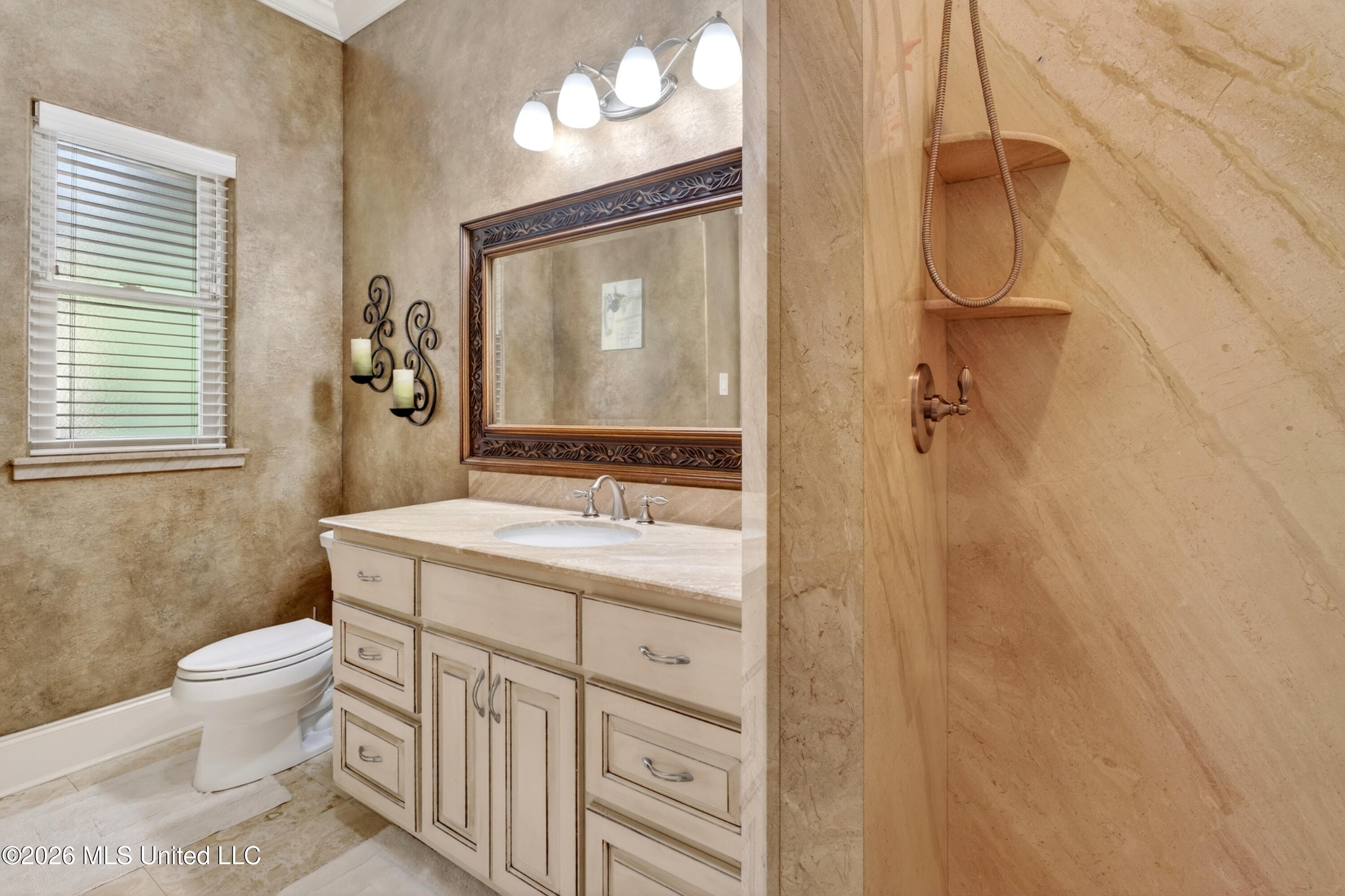 365 N Hill Drive Property Photo 46