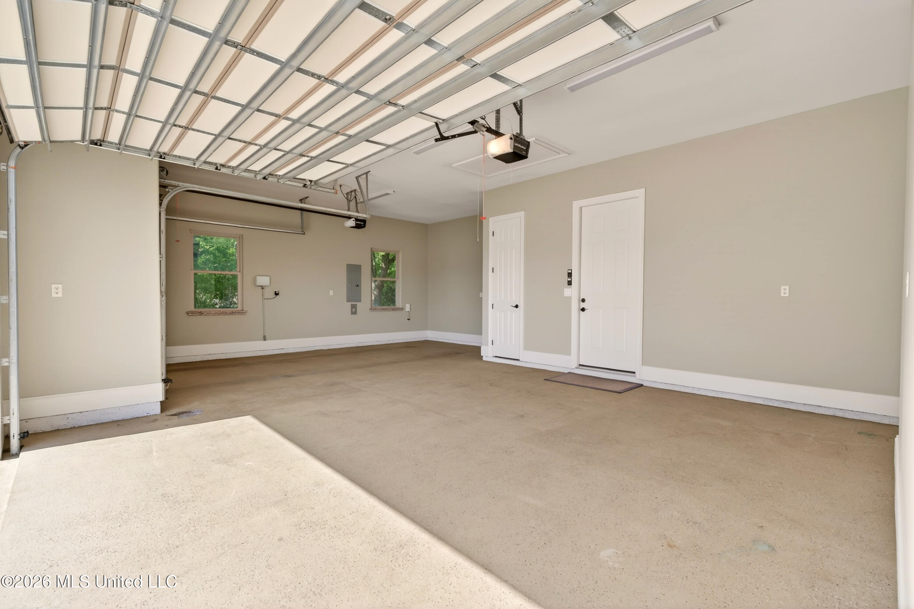 365 N Hill Drive Property Photo 60