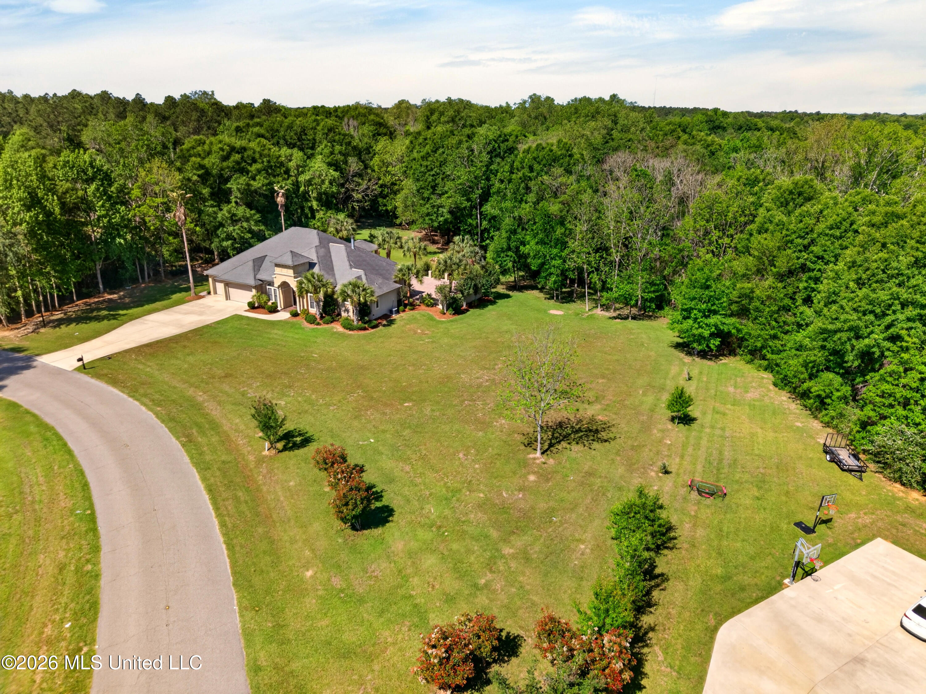365 N Hill Drive Property Photo 79