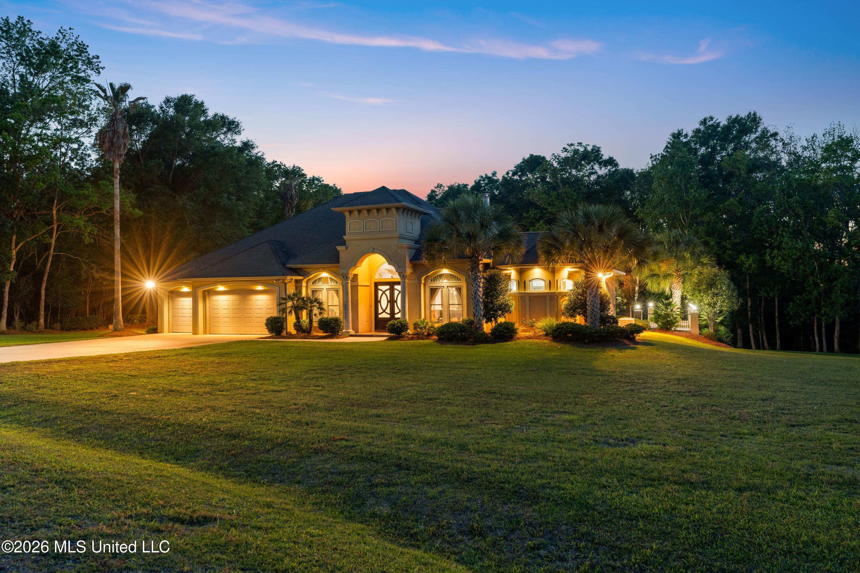 365 N Hill Drive Property Photo 85