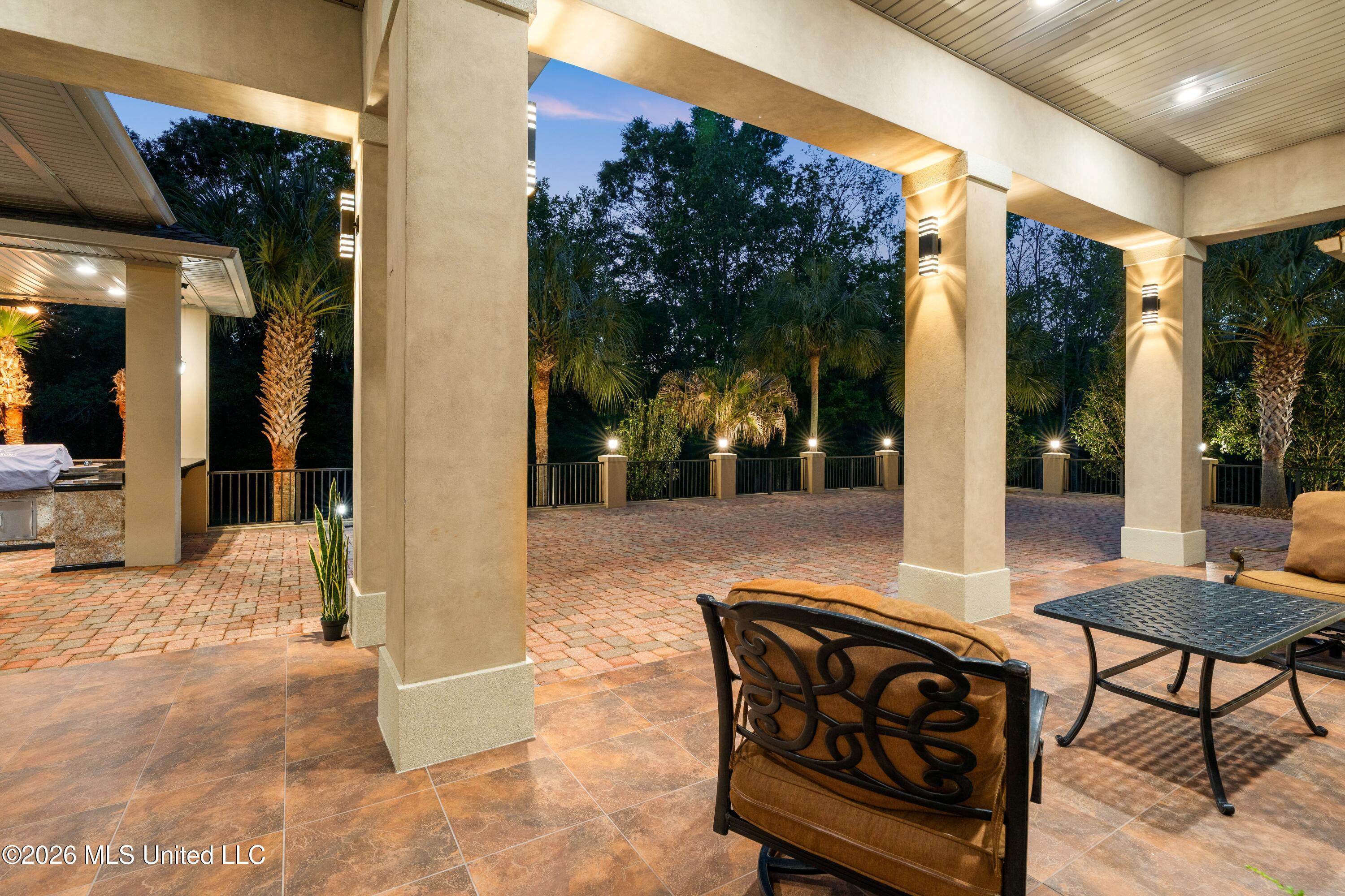 365 N Hill Drive Property Photo 89