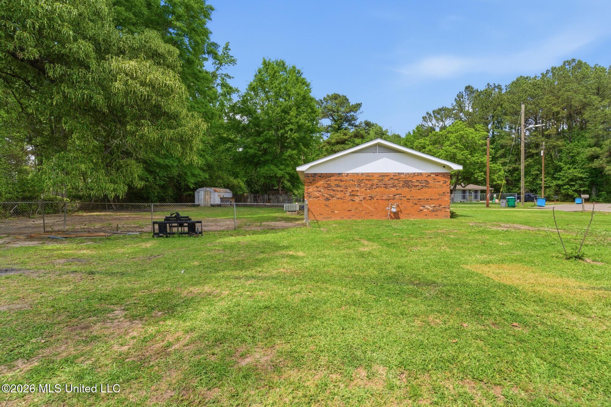 00 Woodside Drive Property Photo 2