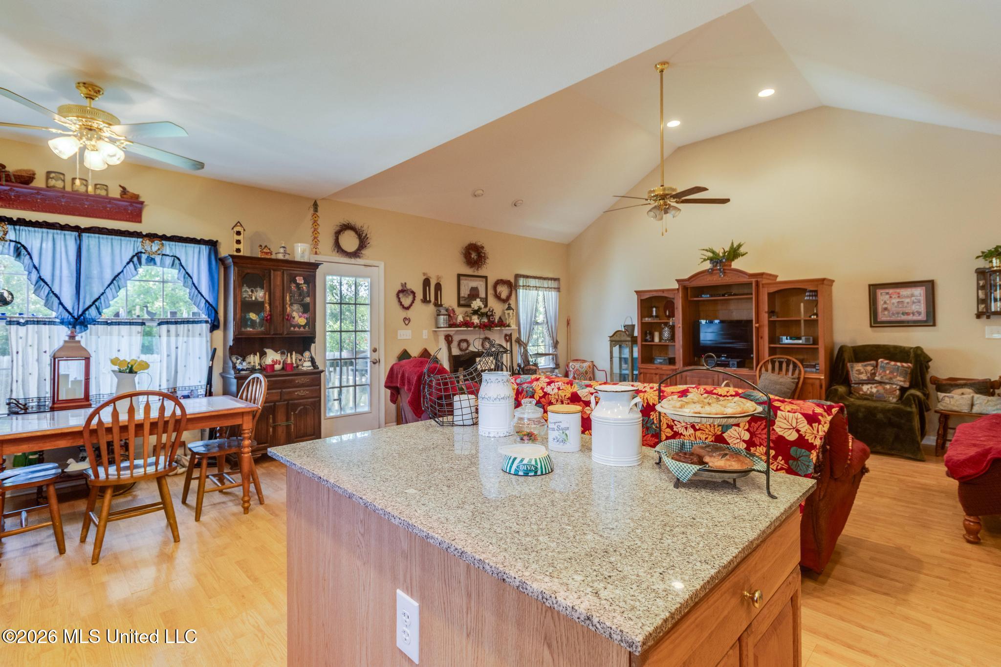 19796 W Wortham Road Property Photo 7