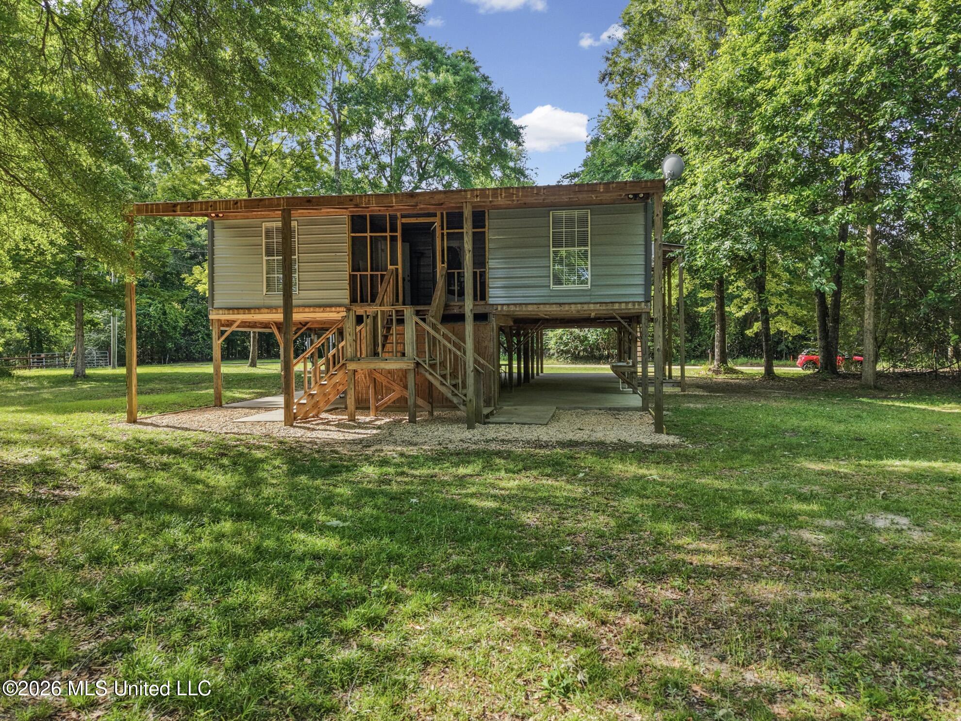 143 Ralph's Drive Property Photo 1