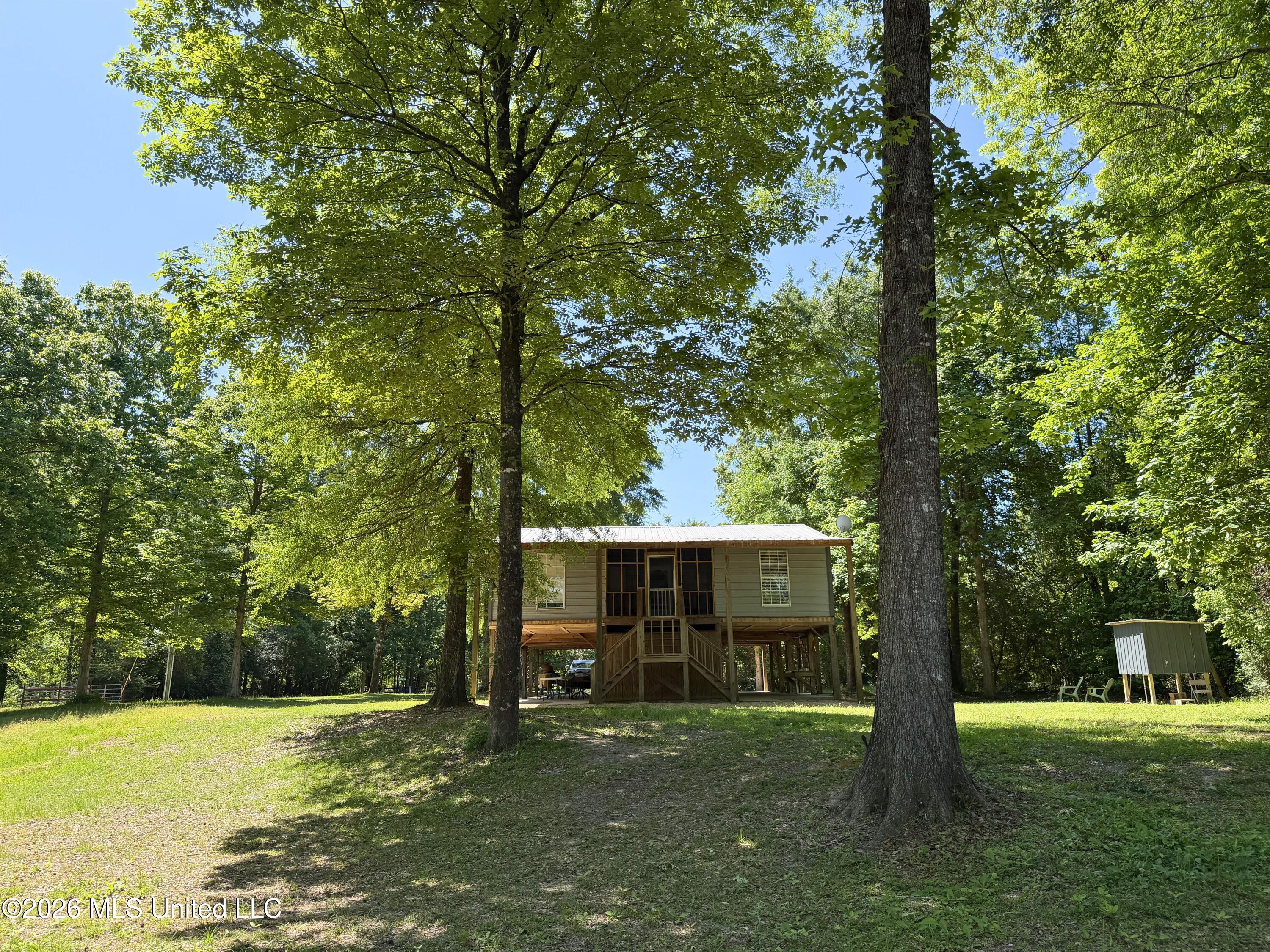 143 Ralph's Drive Property Photo 2
