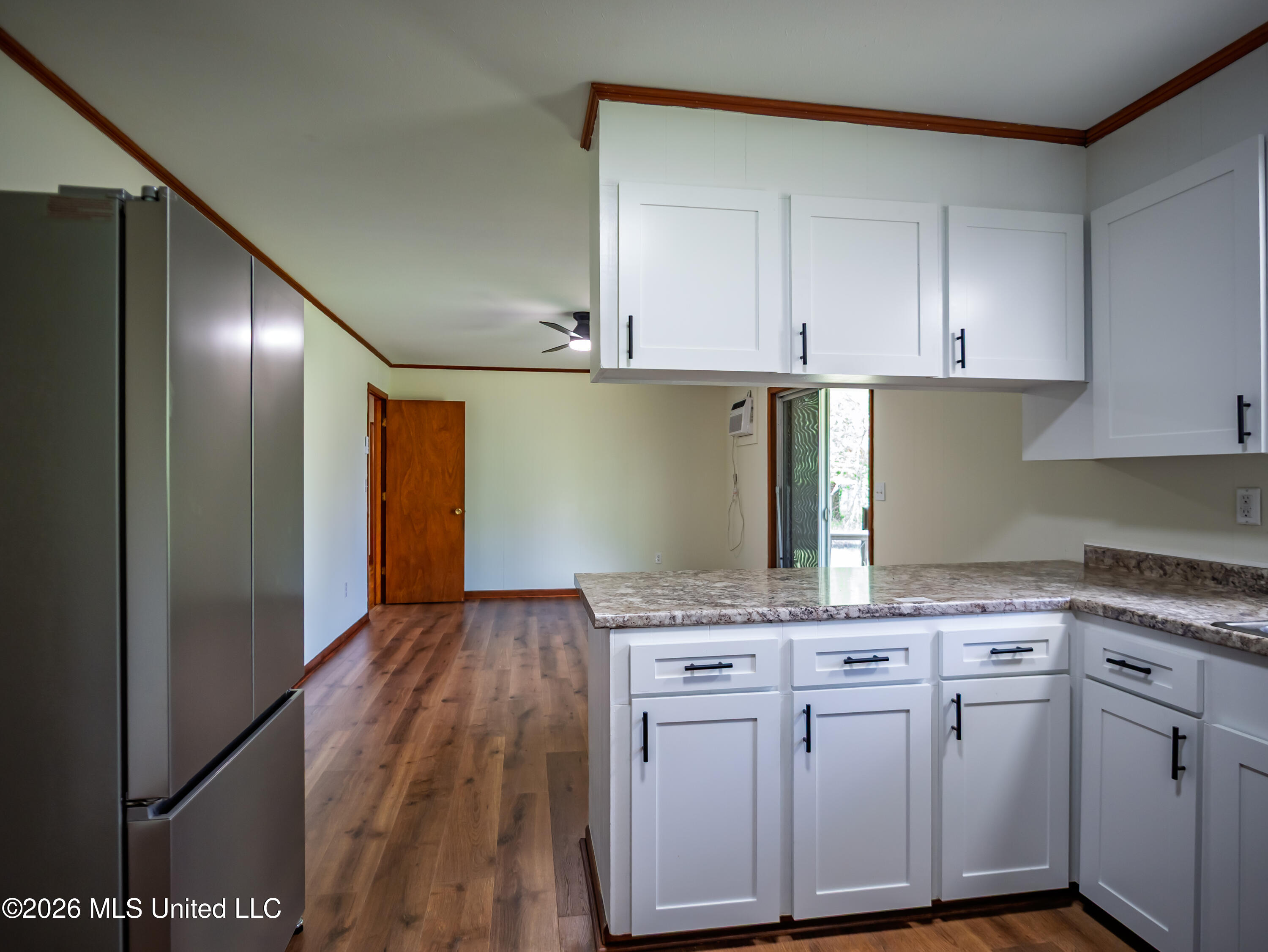 81 Wells Street Property Photo 4