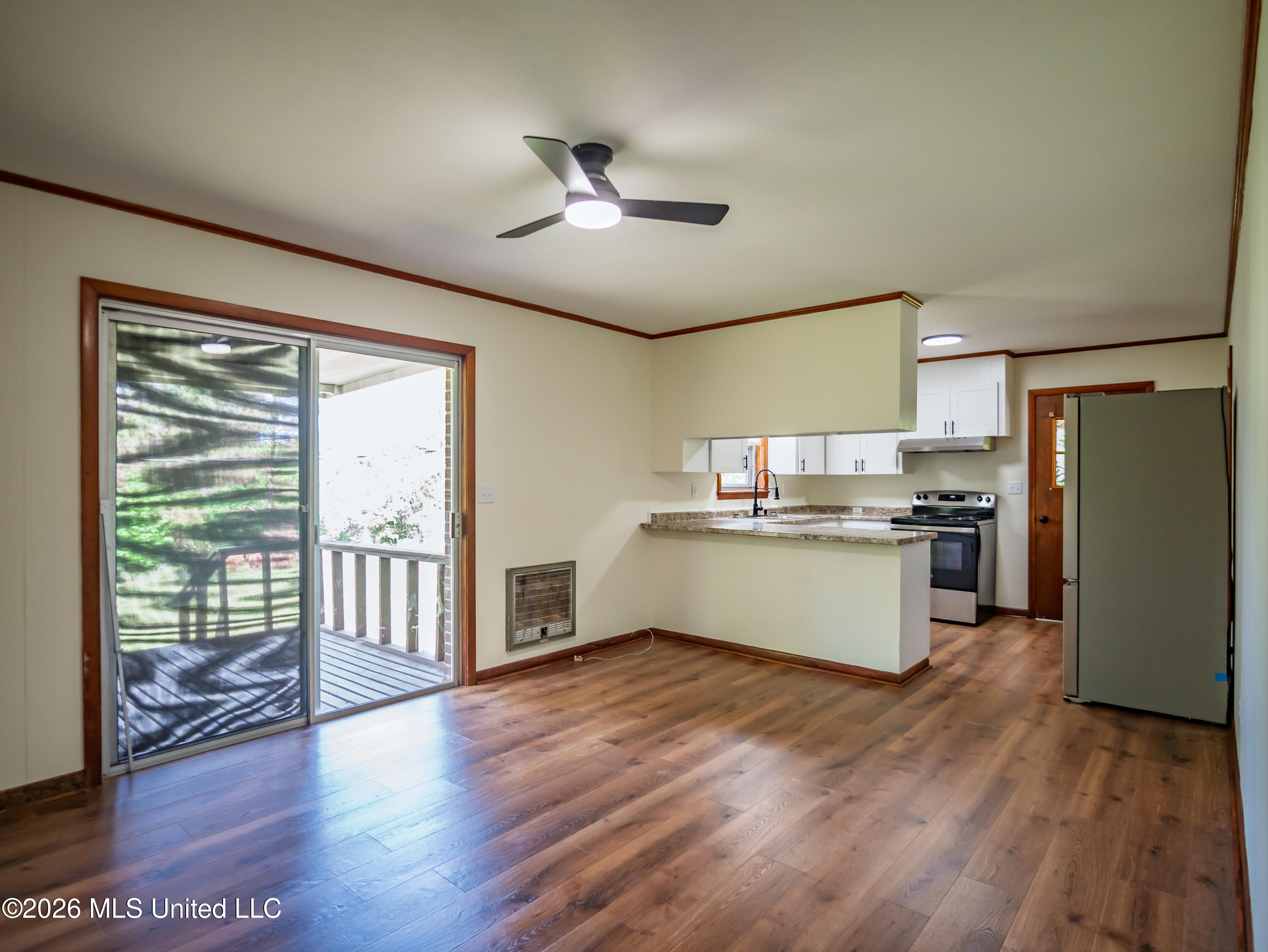 81 Wells Street Property Photo 8