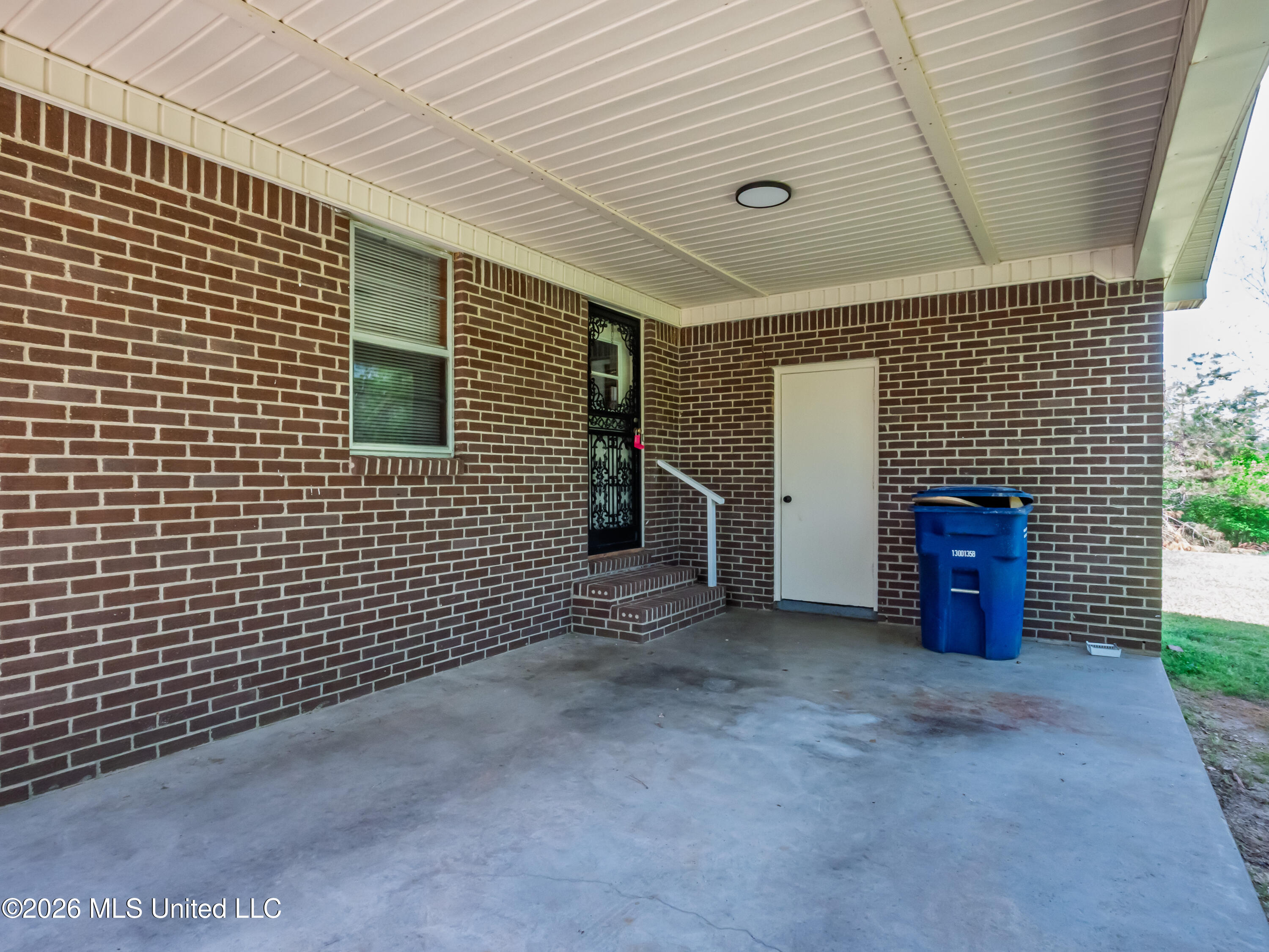81 Wells Street Property Photo 27