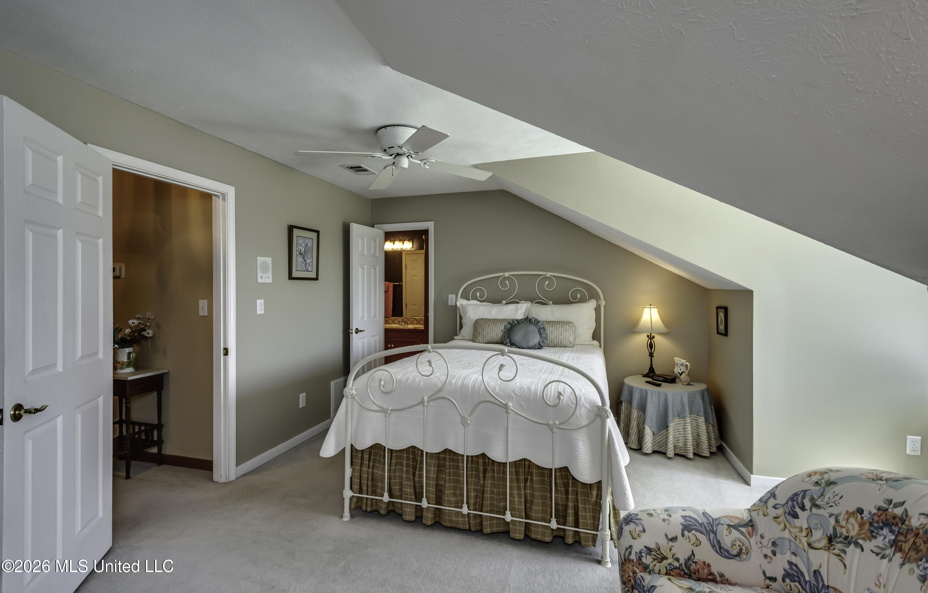 106 Whisper Ridge Drive Property Photo 43