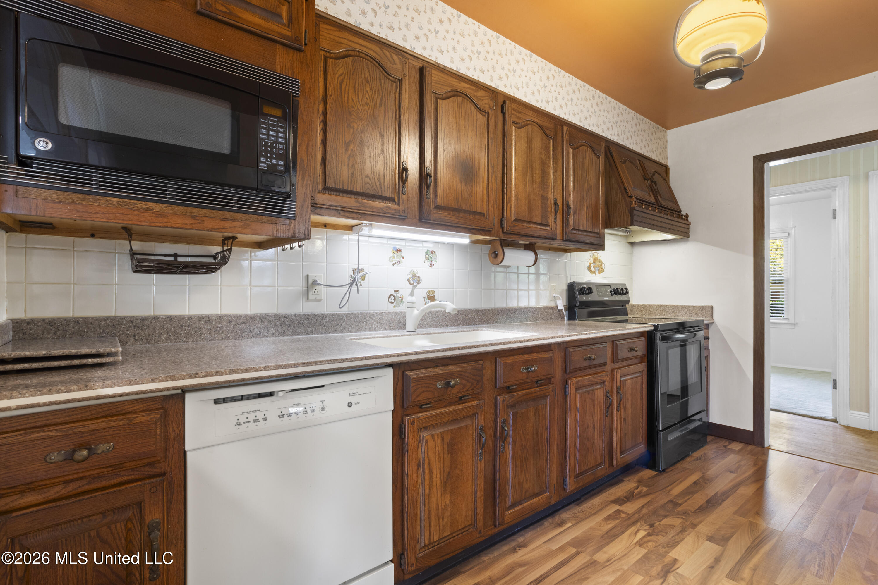 2320 Curcor Drive Property Photo 12